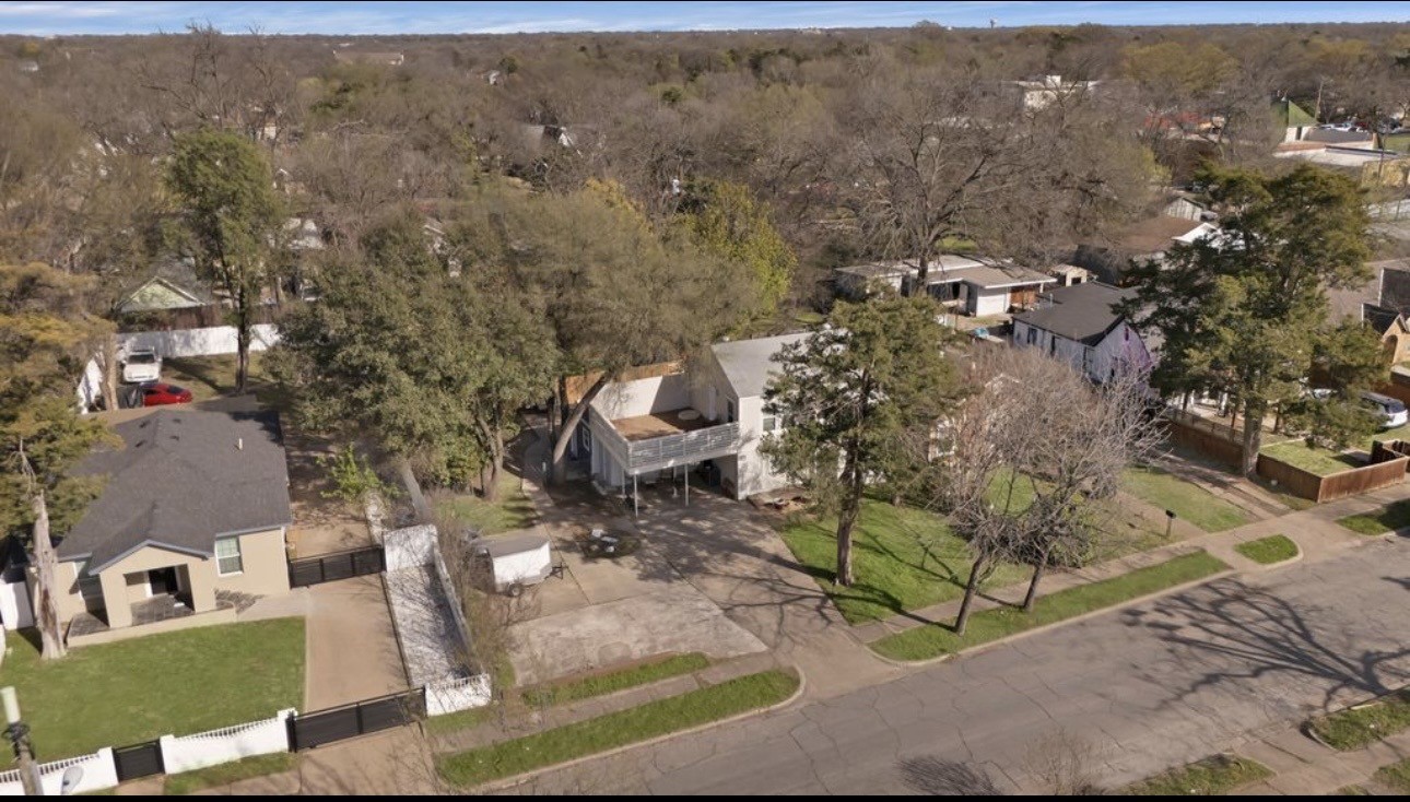 928 S Windomere Avenue Dallas TX 75208