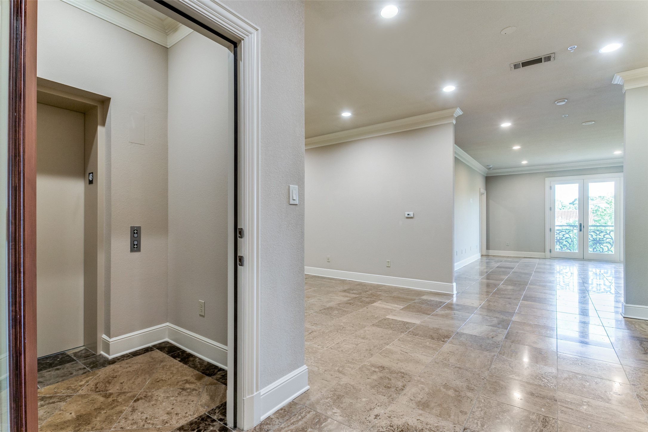 4240 Prescott Avenue Dallas TX 75219
