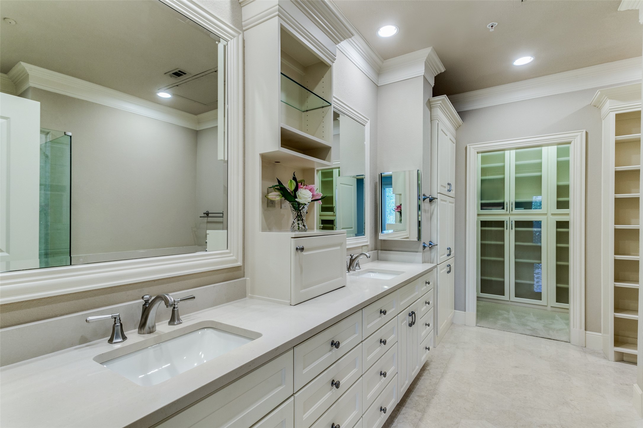 4240 Prescott Avenue Dallas TX 75219