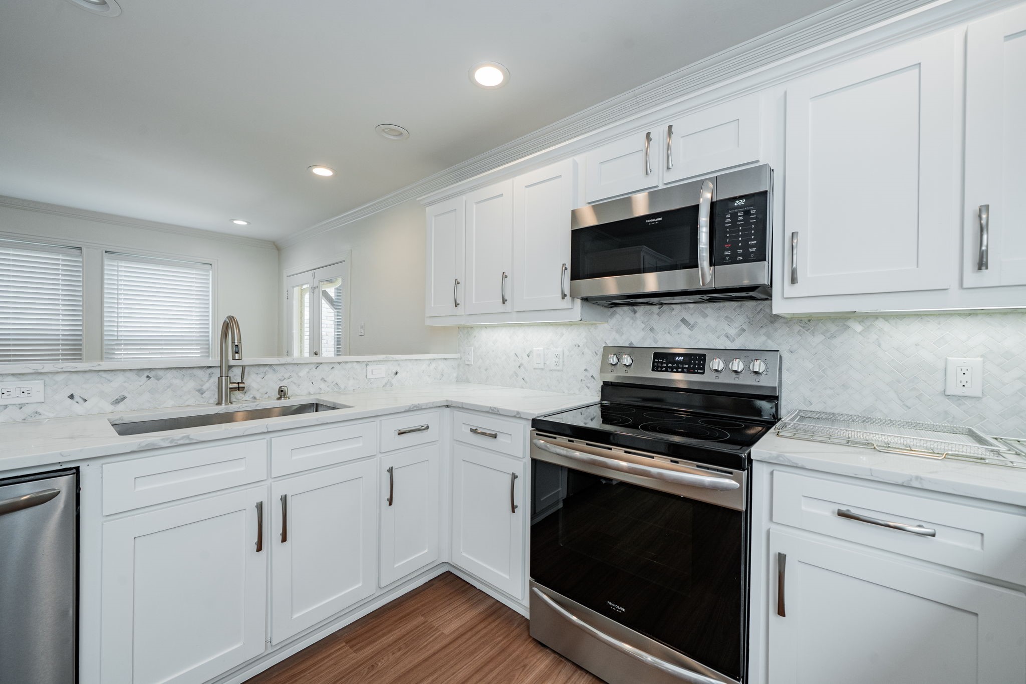 5838 Preston Valley Drive Dallas TX 75240