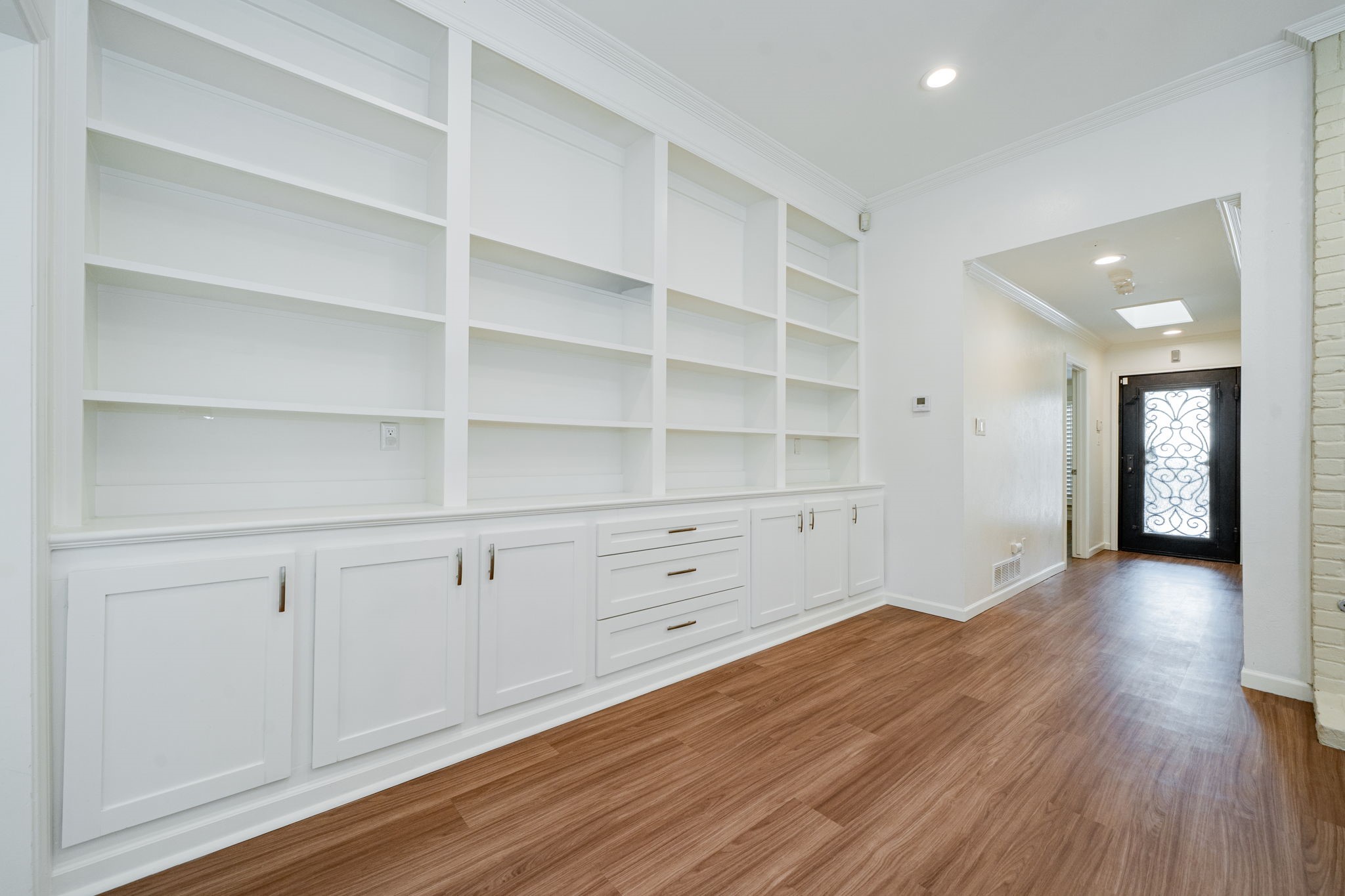 5838 Preston Valley Drive Dallas TX 75240