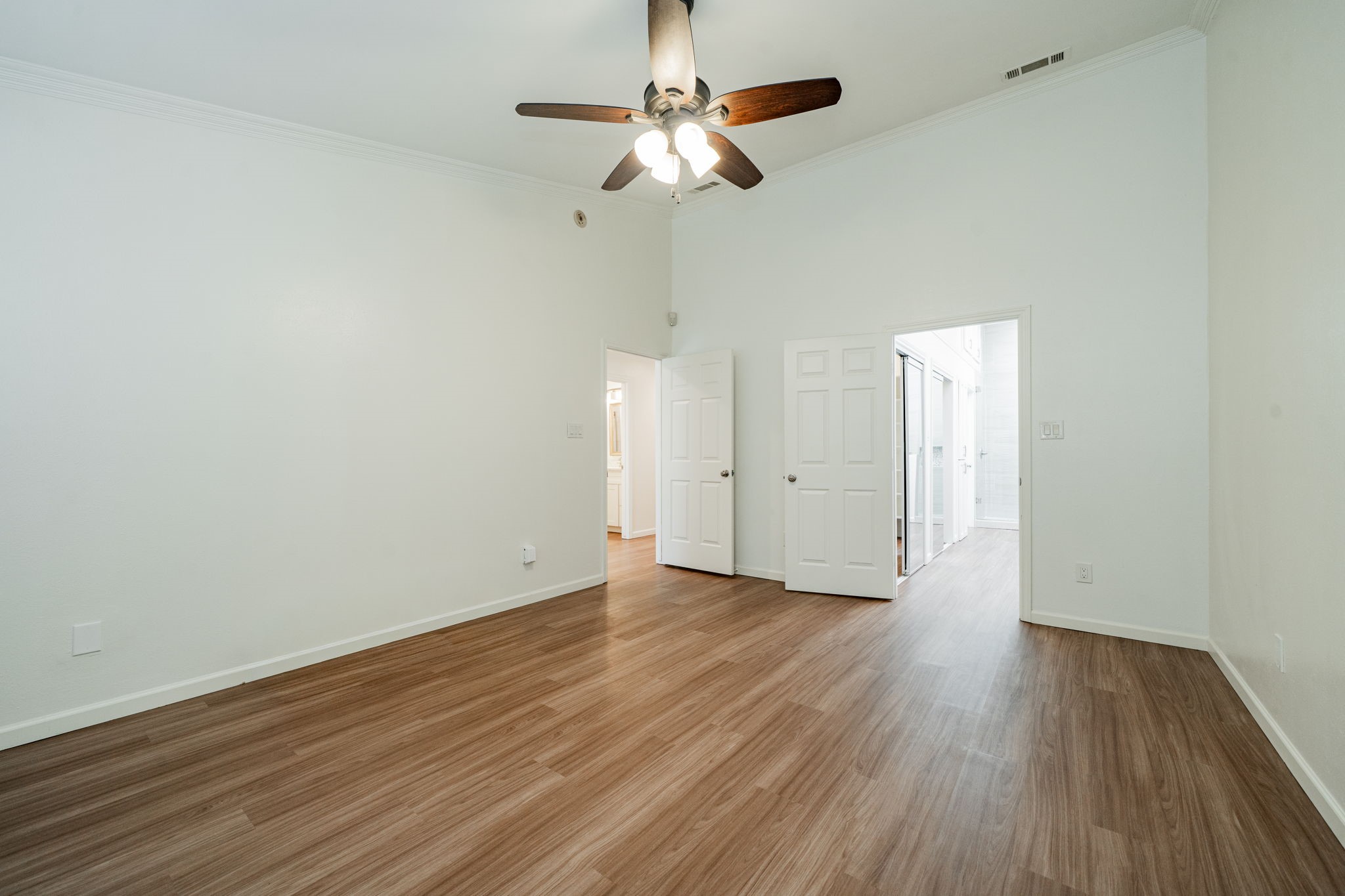5838 Preston Valley Drive Dallas TX 75240