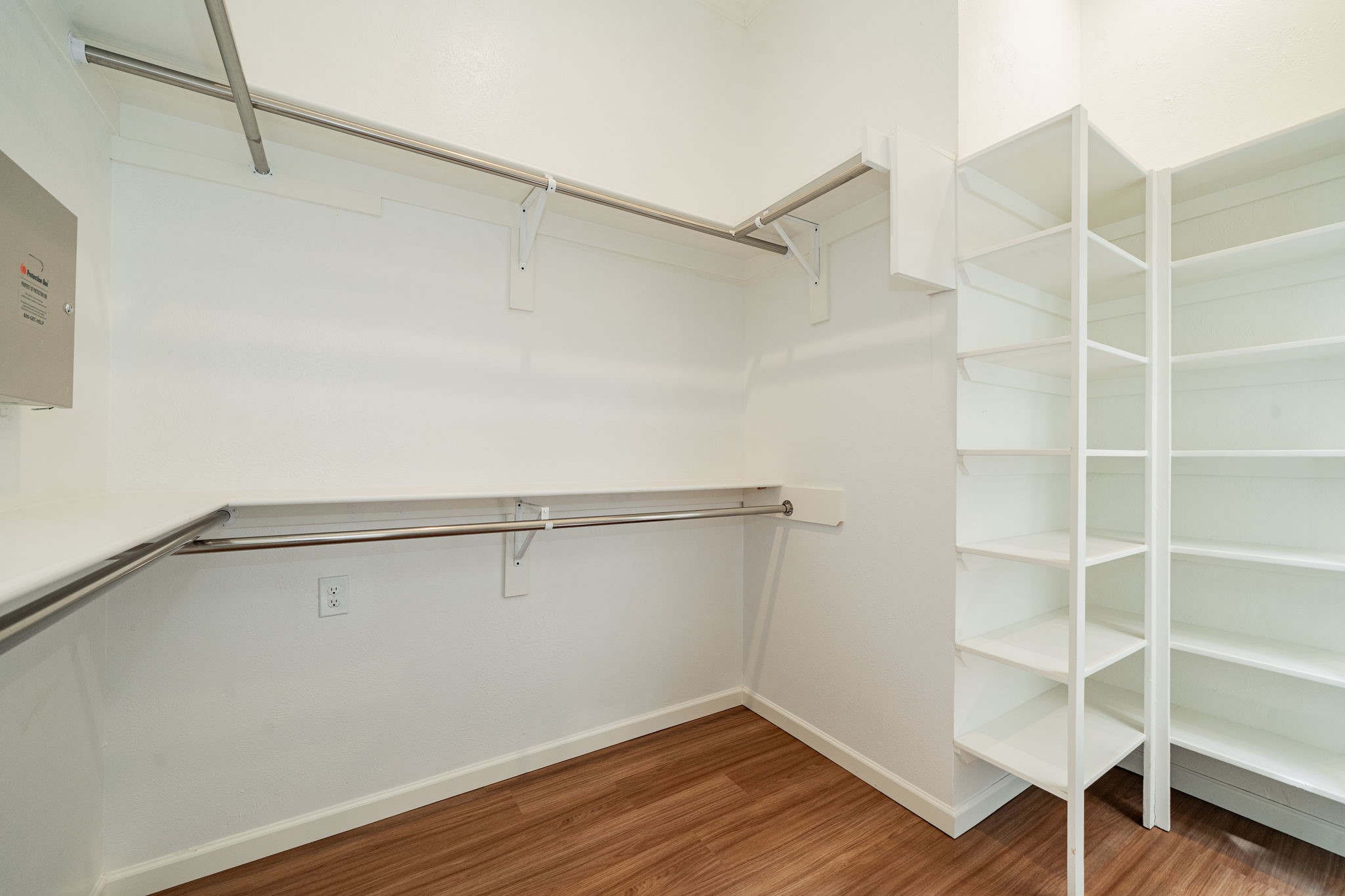 5838 Preston Valley Drive Dallas TX 75240