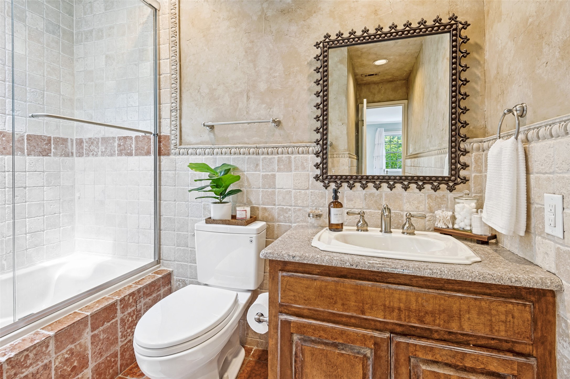 4556 Belclaire Avenue Highland Park TX 75205