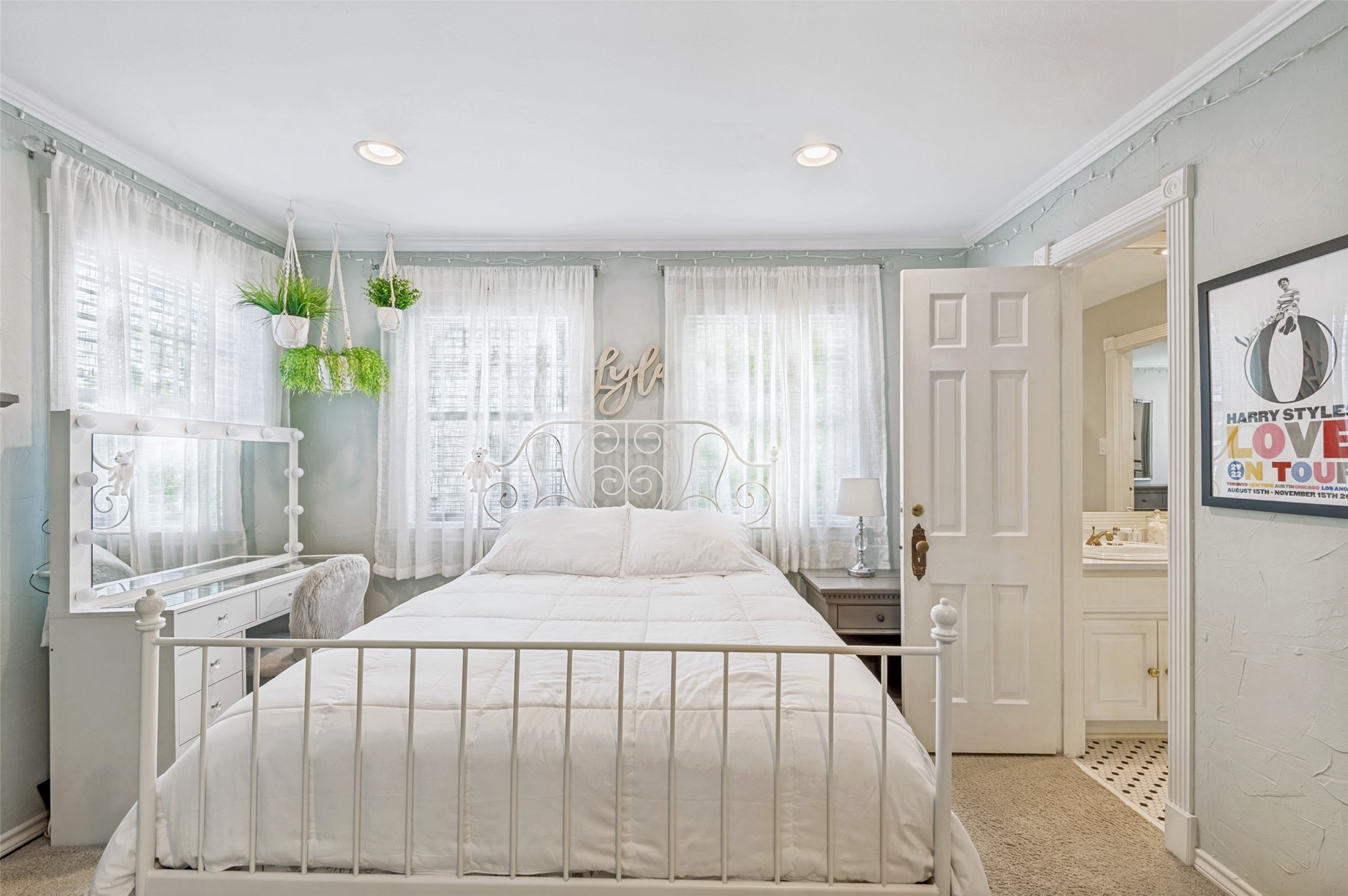 4556 Belclaire Avenue Highland Park TX 75205