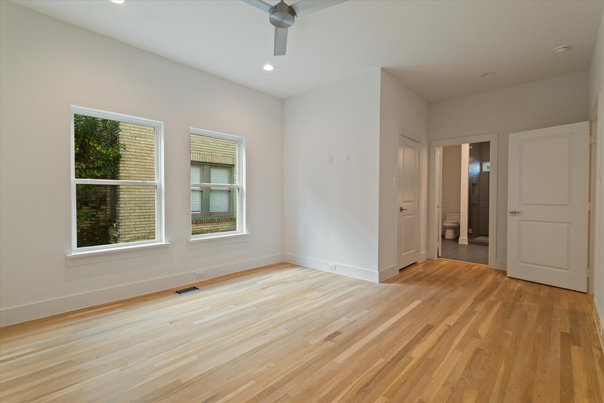 6255 Belmont Avenue Dallas TX 75214