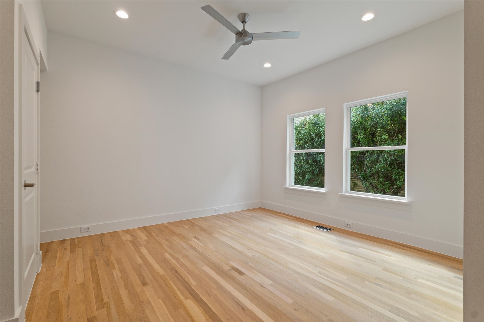 6255 Belmont Avenue Dallas TX 75214