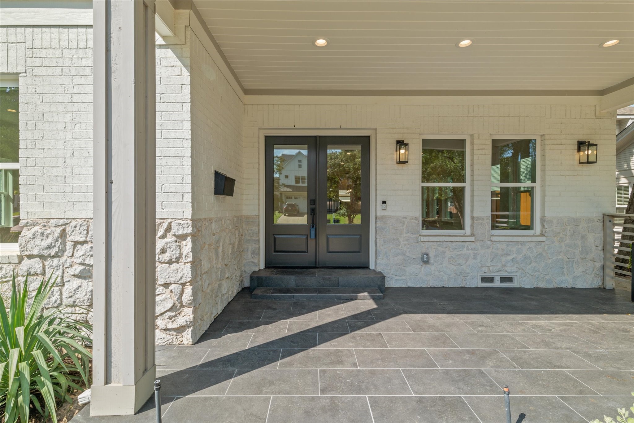 6255 Belmont Avenue Dallas TX 75214