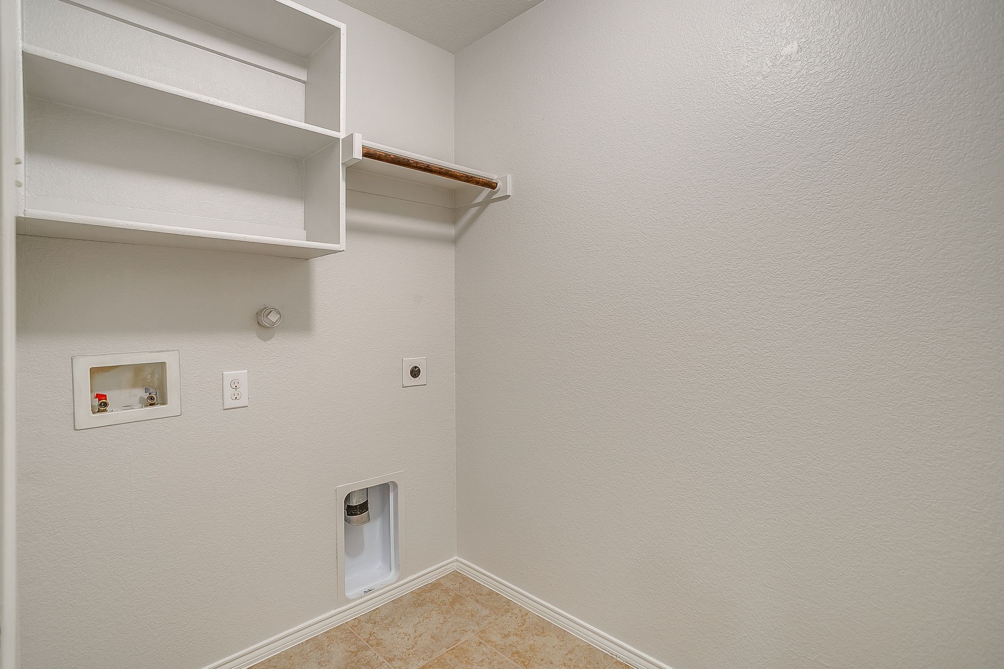 357 Coral Vine Lane Burleson TX 76028