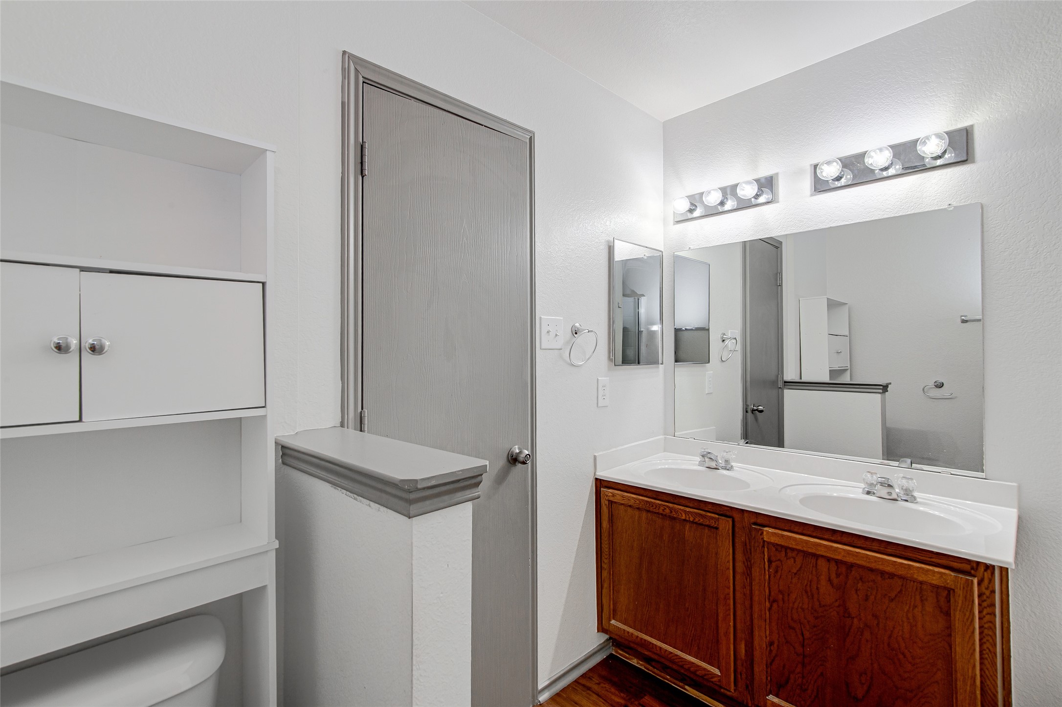 1420 Krista Drive Burleson TX 76028