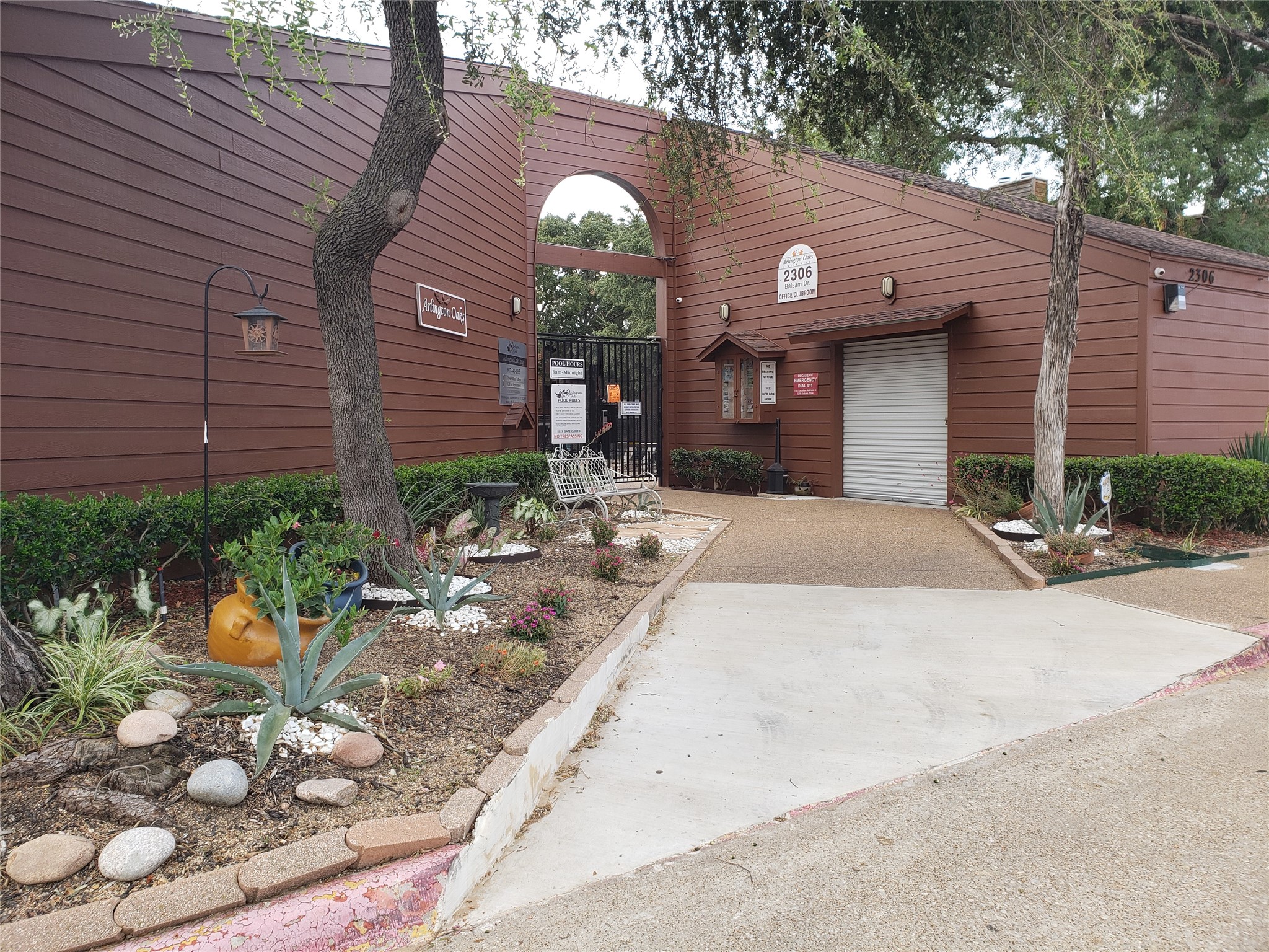 2305 Basil Drive Arlington TX 76006