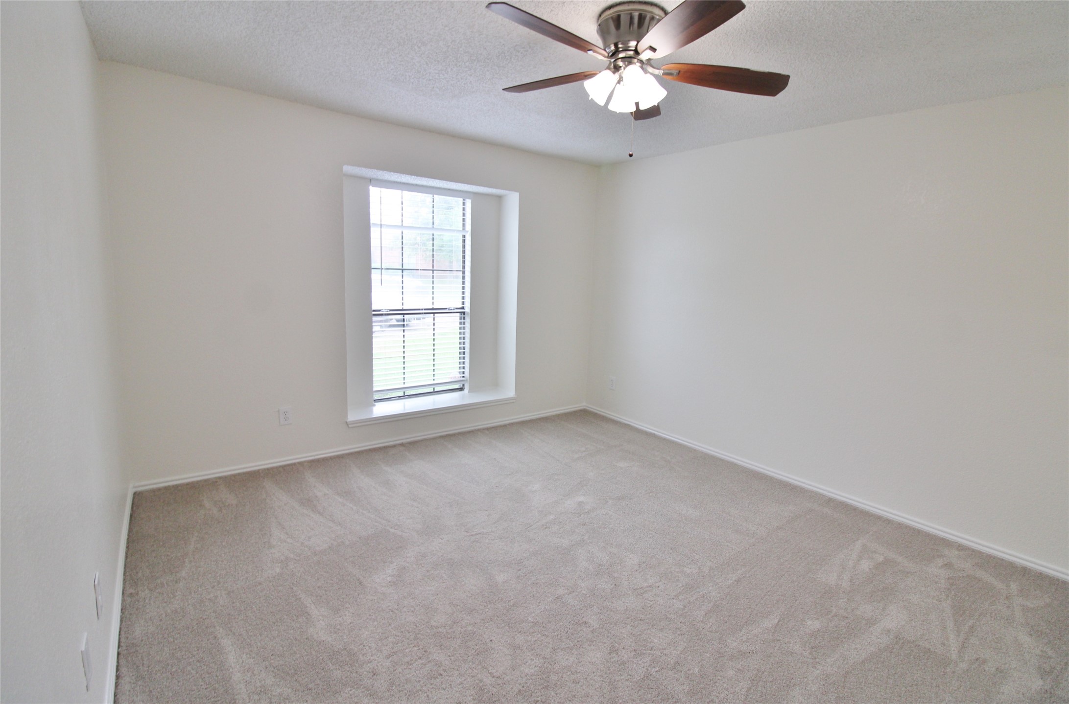 1103 Hemlock Court Desoto TX 75115