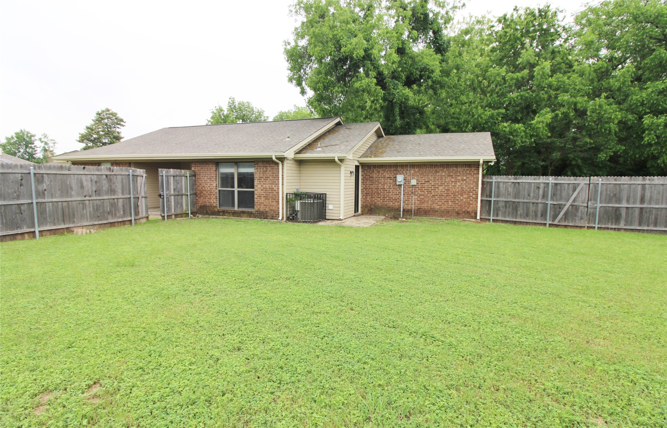 1103 Hemlock Court Desoto TX 75115