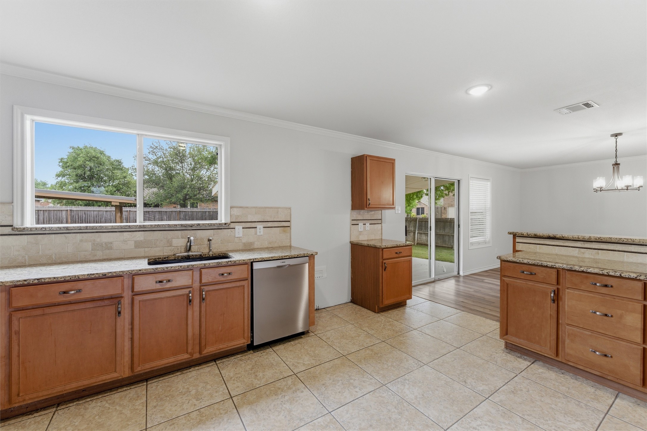 1629 Withers Way Krum TX 76249