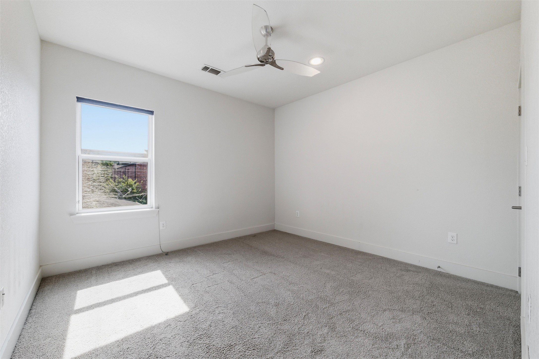 207 Adrian Drive Fort Worth TX 76107