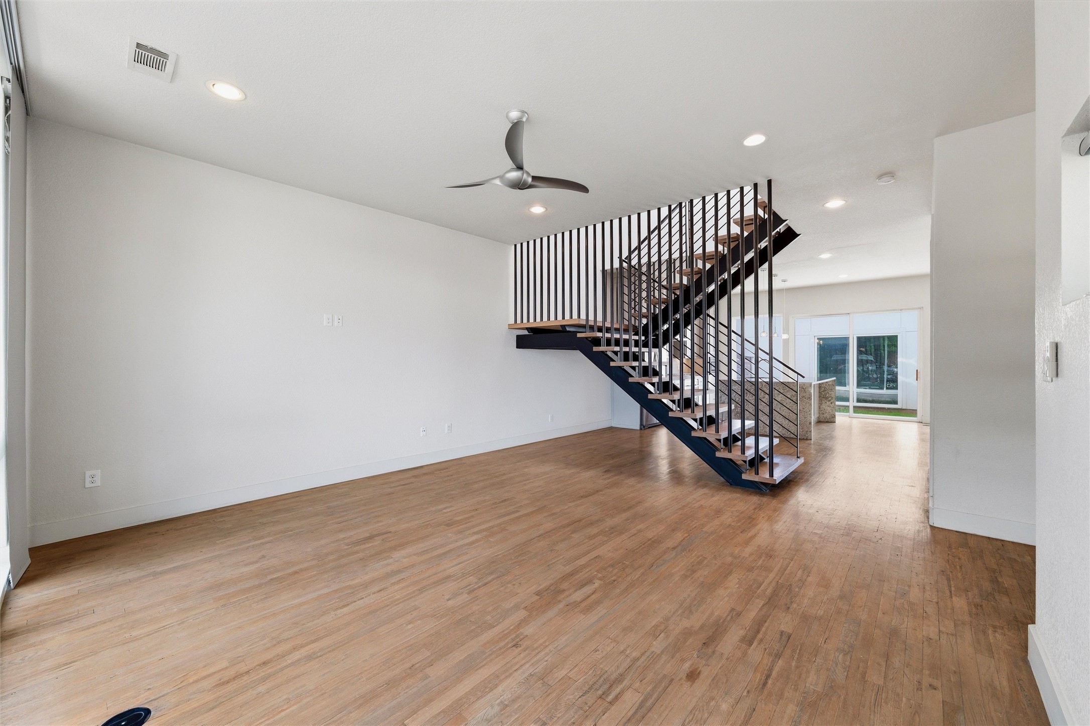 207 Adrian Drive Fort Worth TX 76107