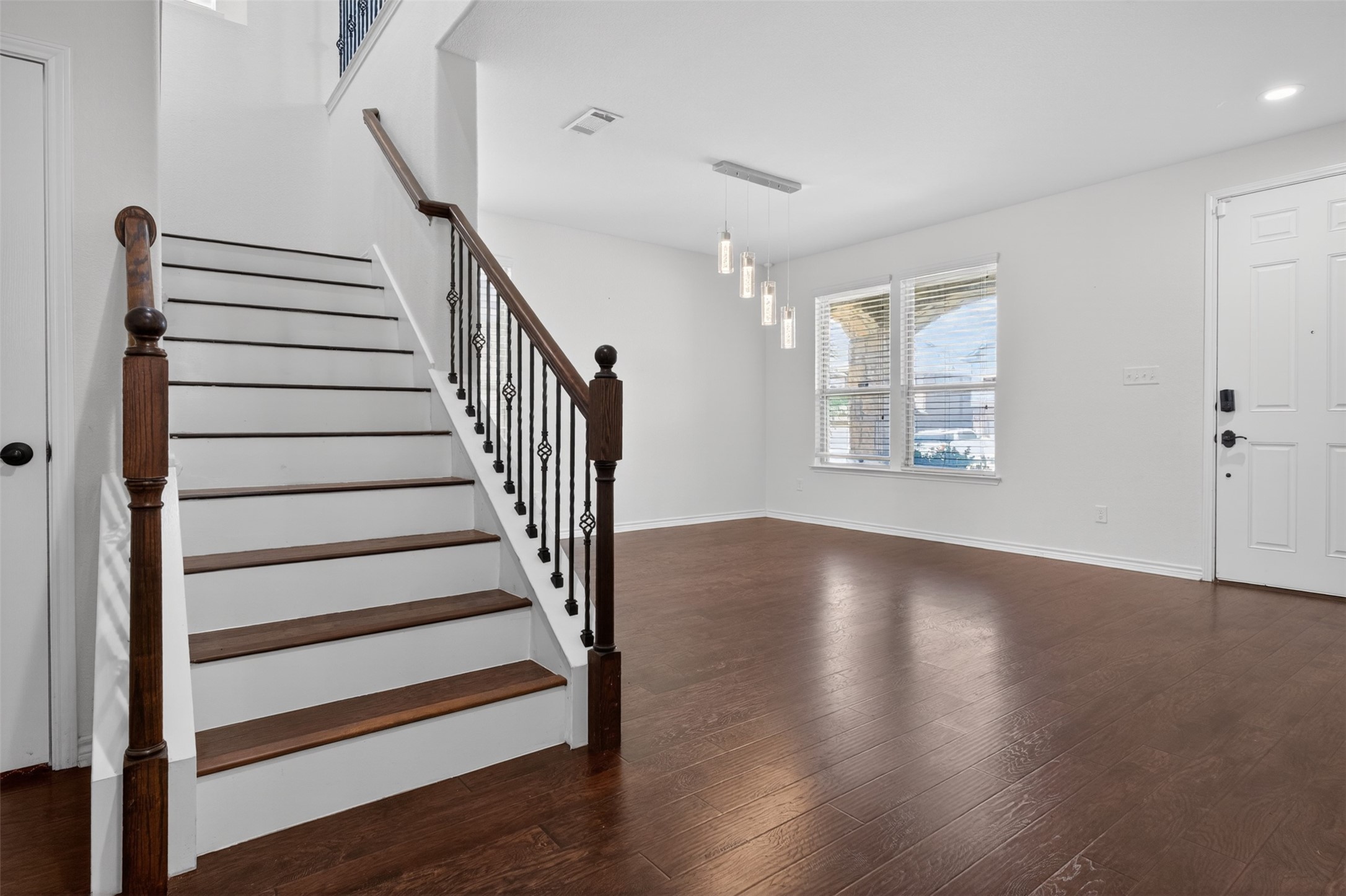 8728 Maple Ridge Trail Fort Worth TX 76244