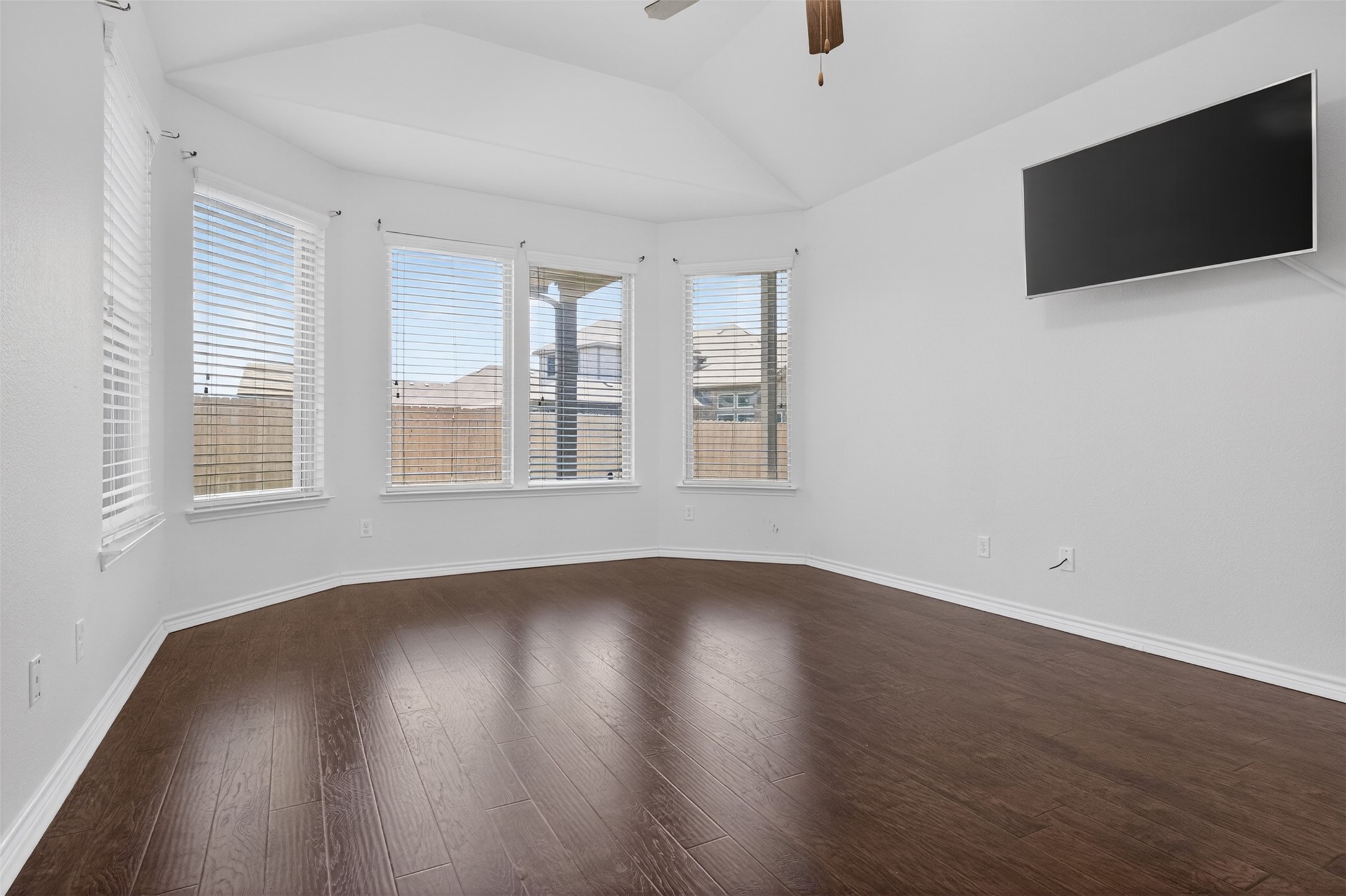 8728 Maple Ridge Trail Fort Worth TX 76244