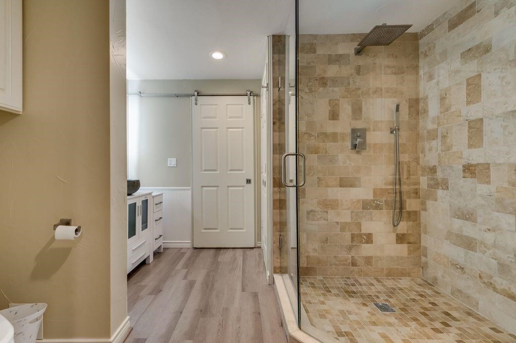 458 Yacht Club Drive Rockwall TX 75032