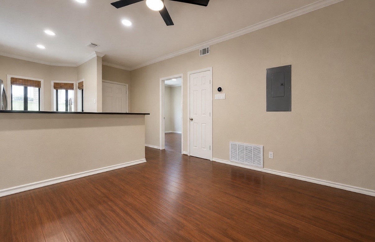 458 Yacht Club Drive Rockwall TX 75032