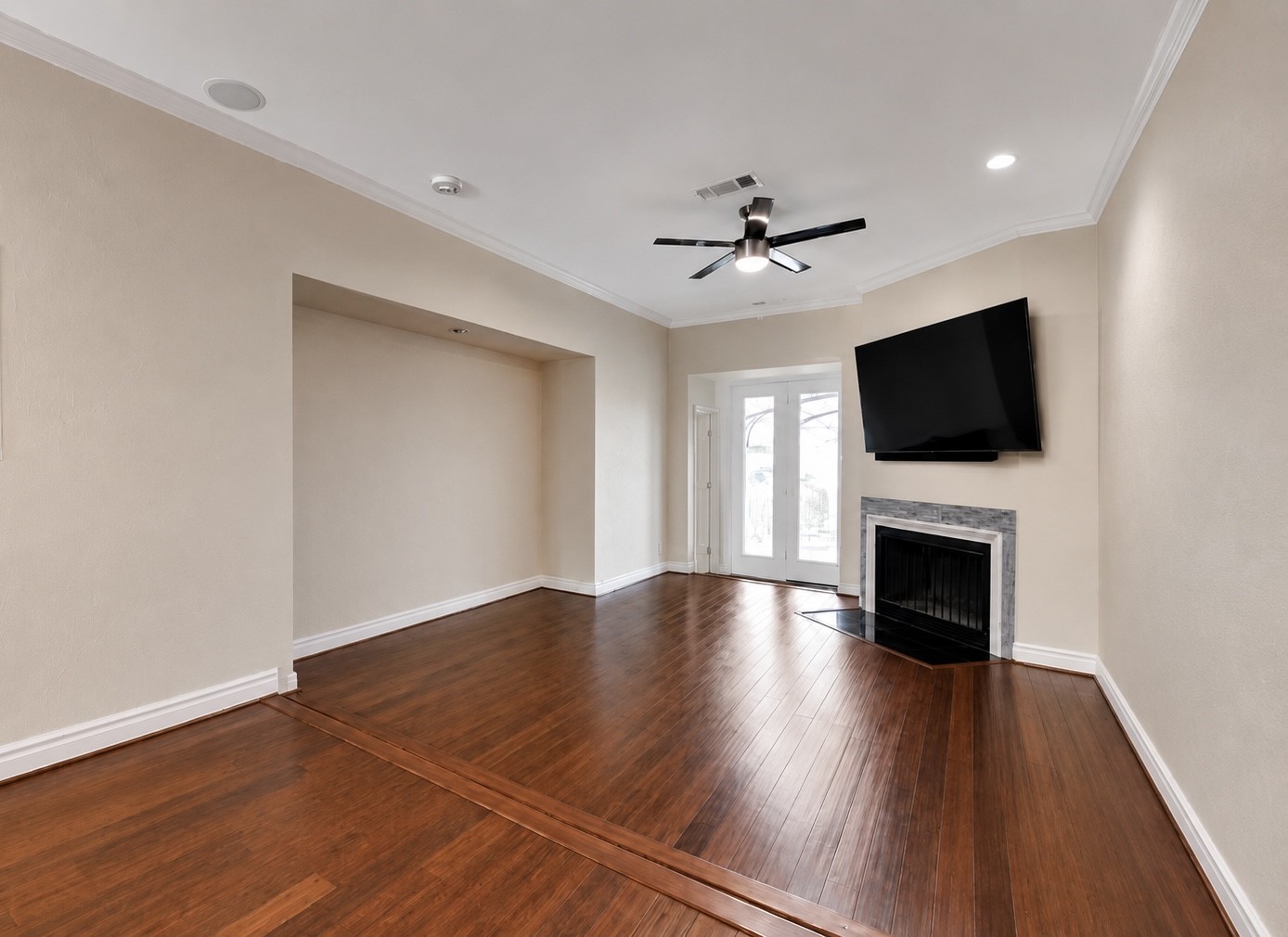 458 Yacht Club Drive Rockwall TX 75032