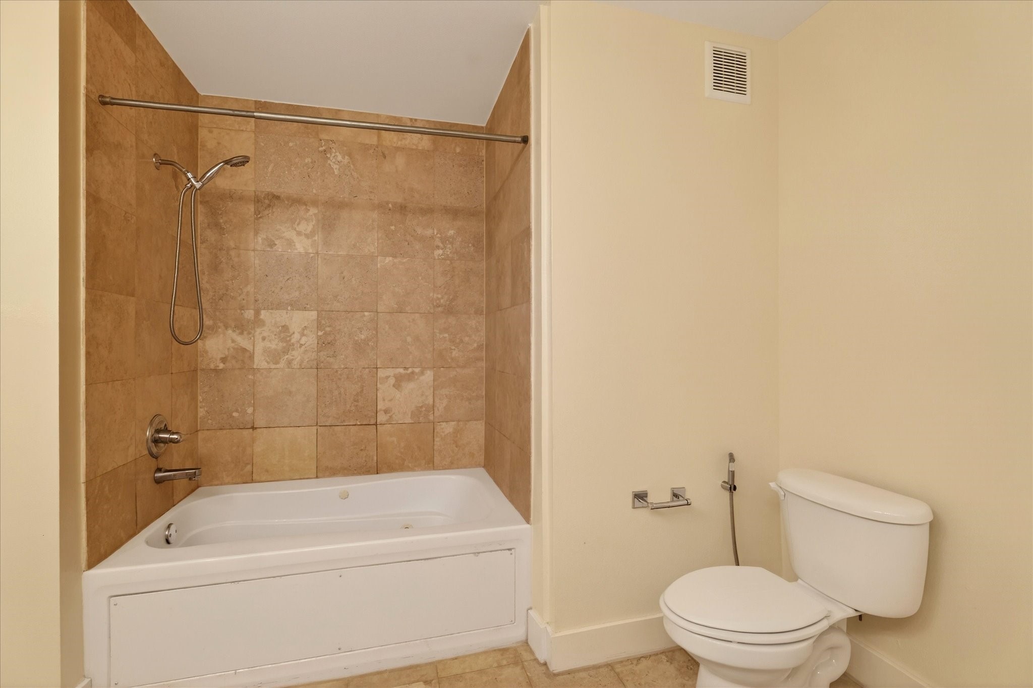 5055 Addison Circle Addison TX 75001