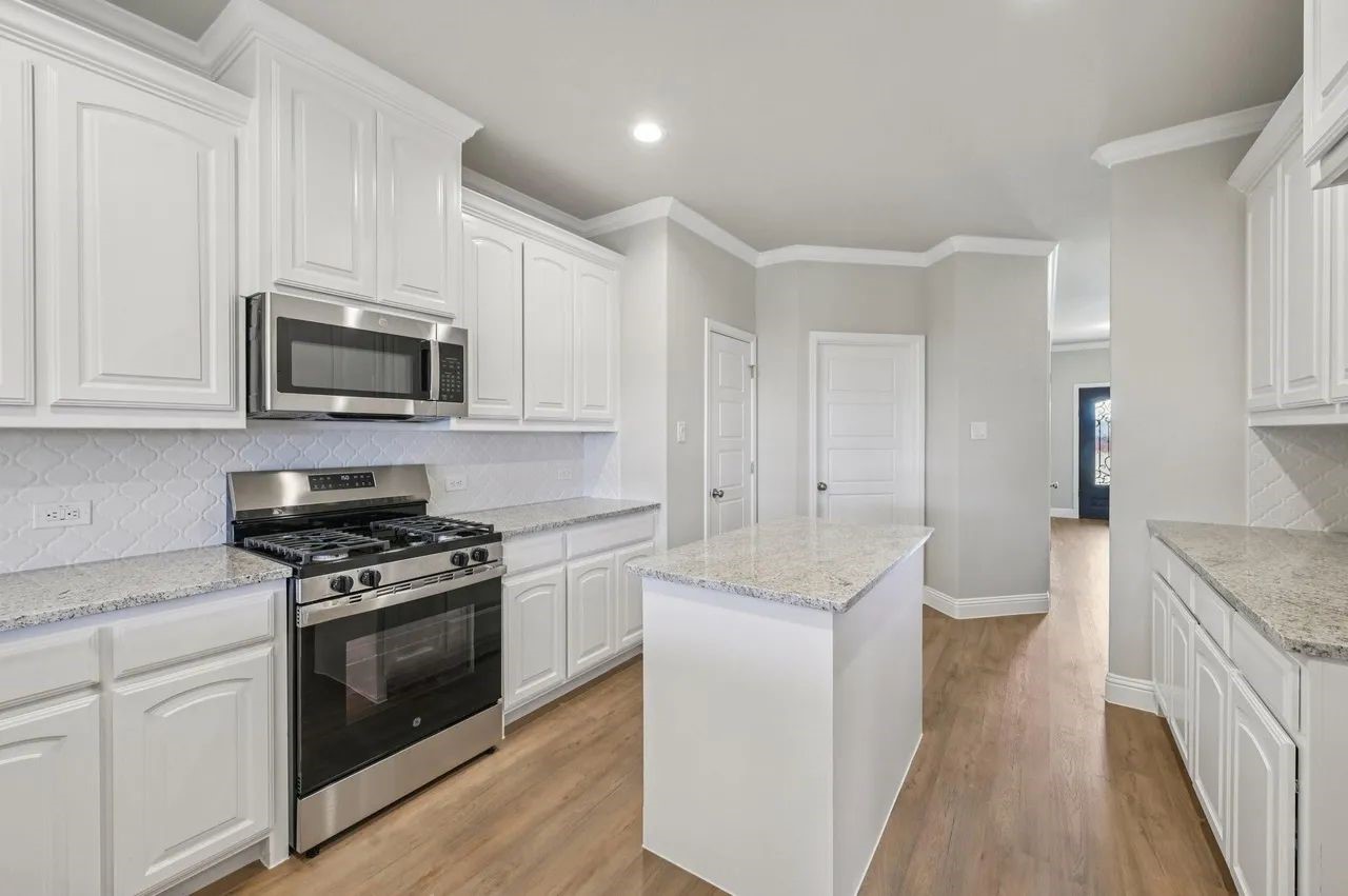 1033 Nighthawk Trail Alvarado TX 76009