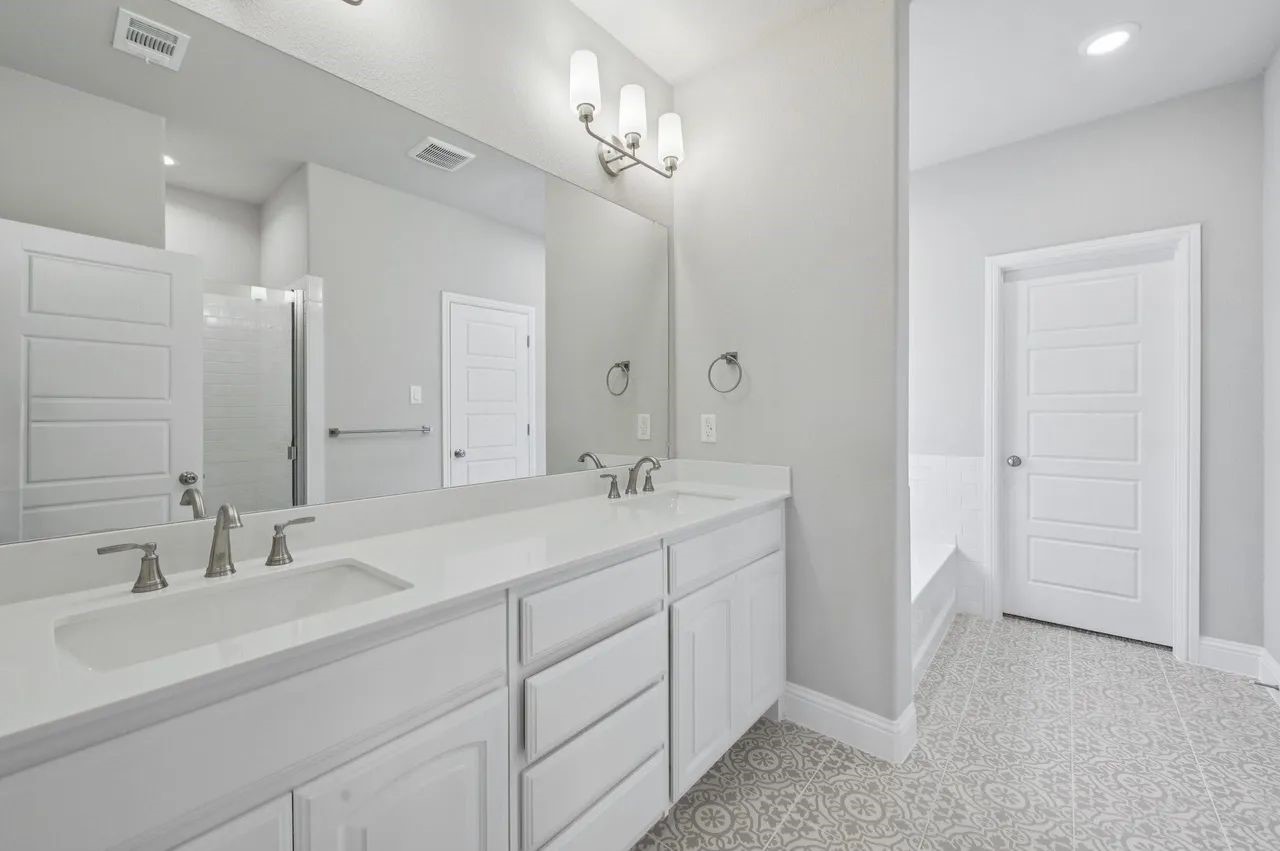 1033 Nighthawk Trail Alvarado TX 76009