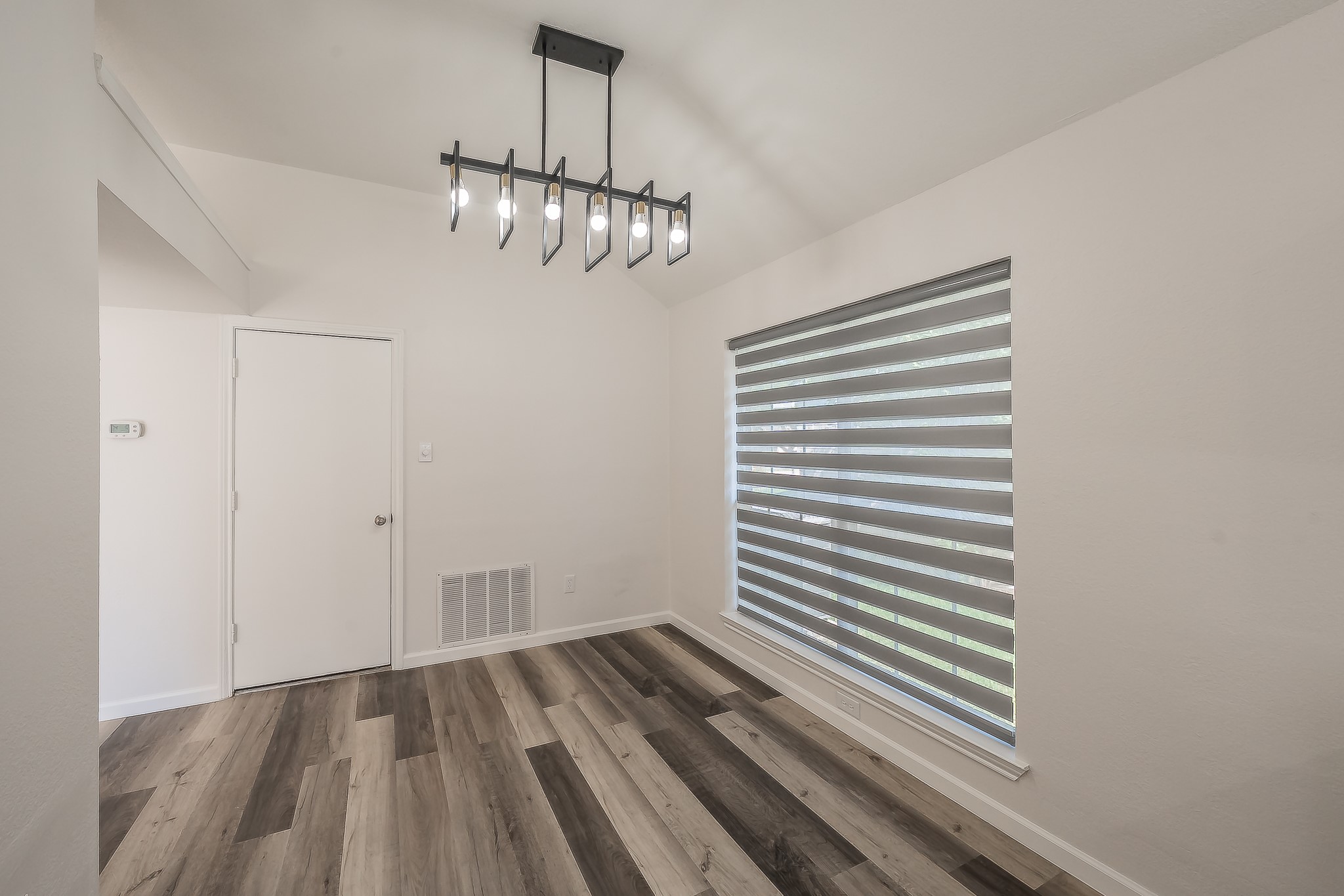 2711 Canterbury Street Euless TX 76039