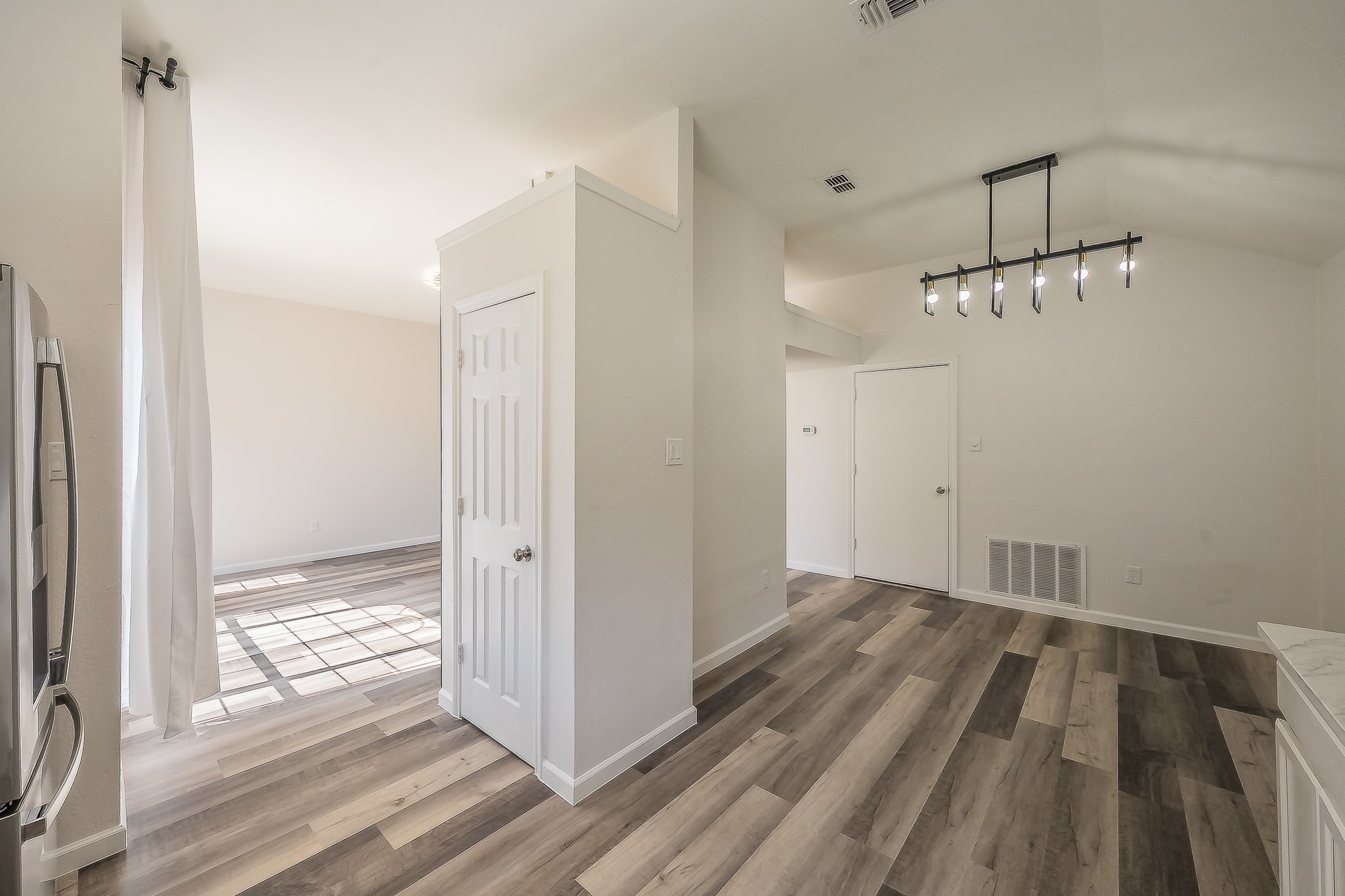 2711 Canterbury Street Euless TX 76039