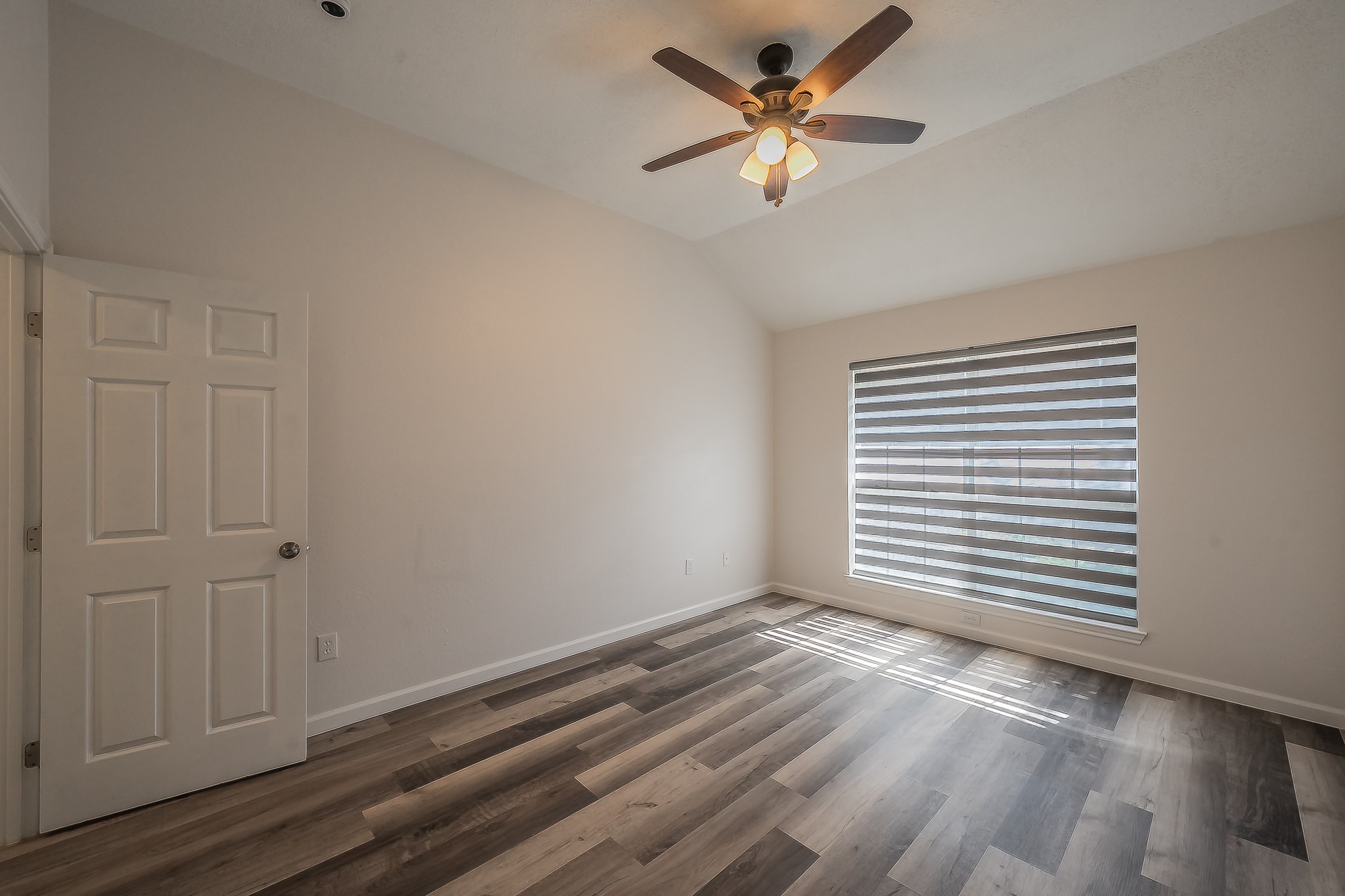 2711 Canterbury Street Euless TX 76039