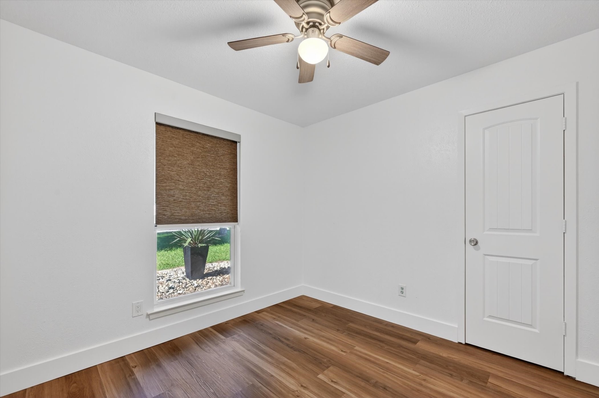 6516 Meadowview Lane Watauga TX 76148