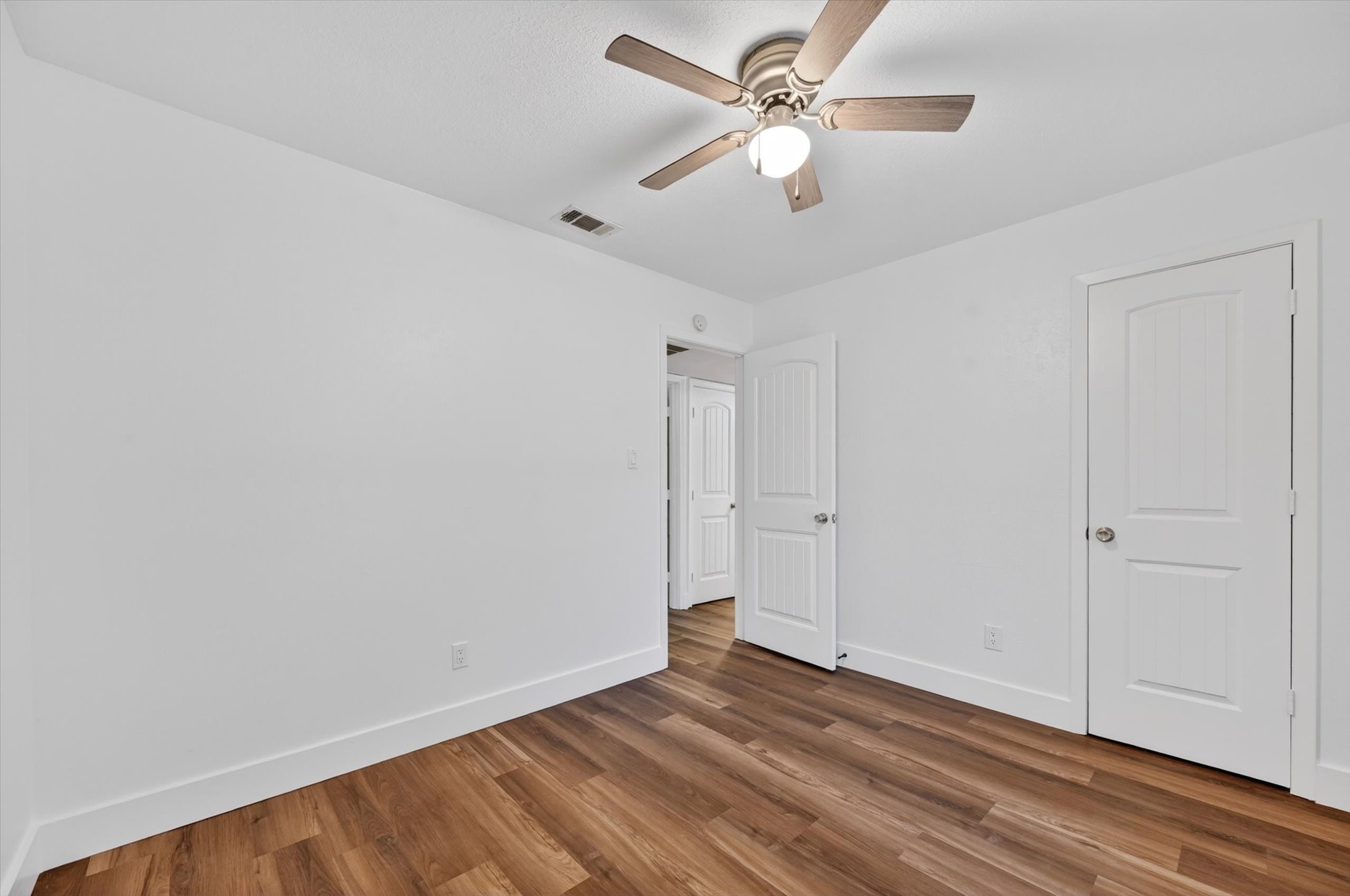 6516 Meadowview Lane Watauga TX 76148