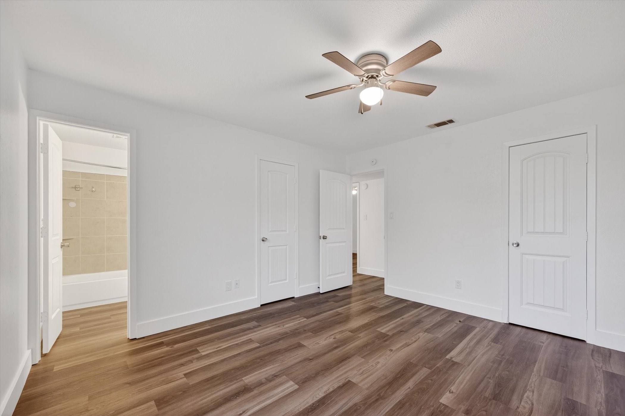 6516 Meadowview Lane Watauga TX 76148