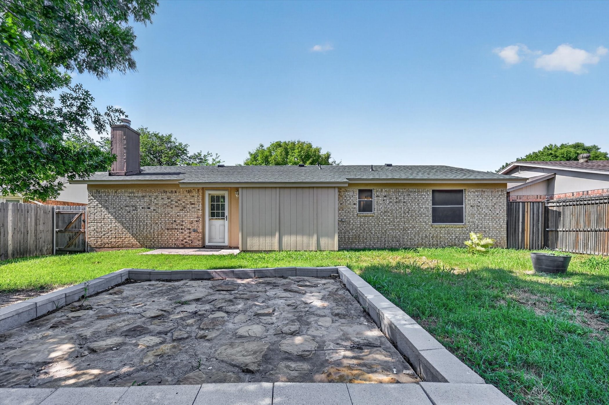 6516 Meadowview Lane Watauga TX 76148