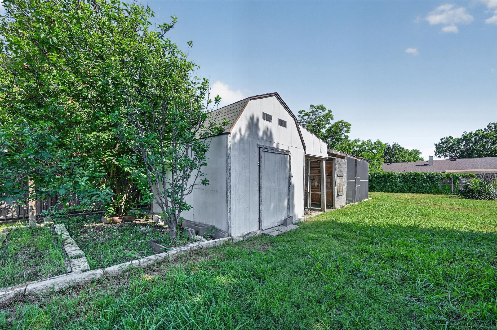 6516 Meadowview Lane Watauga TX 76148