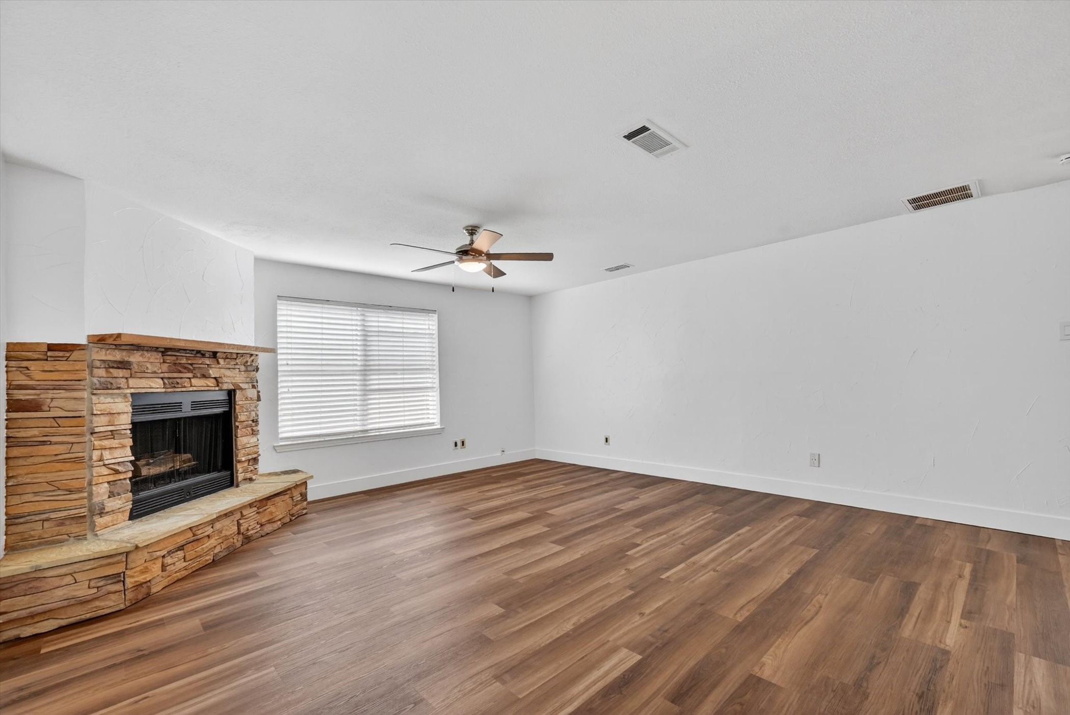 6516 Meadowview Lane Watauga TX 76148