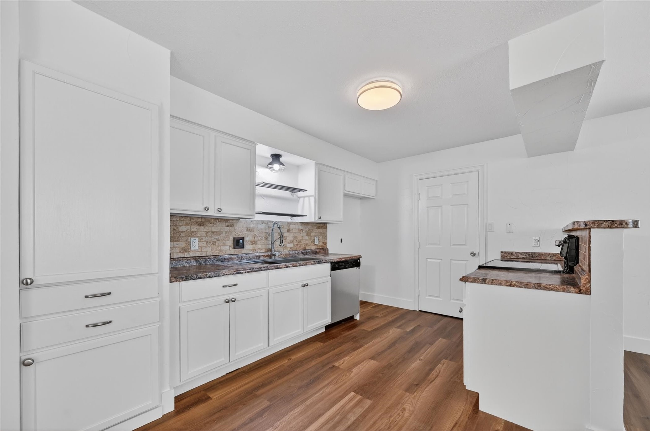 6516 Meadowview Lane Watauga TX 76148