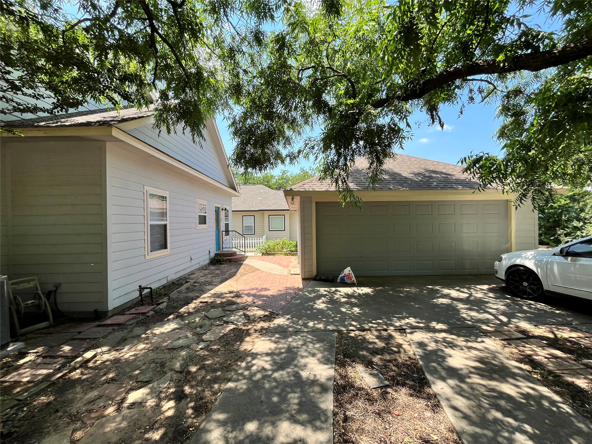 709 Roberts Street Denton TX 76209
