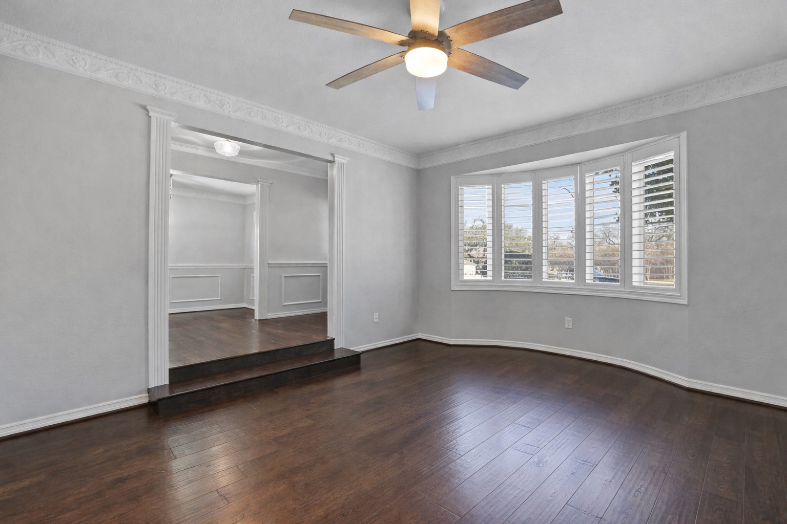 4301 Bellaire Drive Fort Worth TX 76109