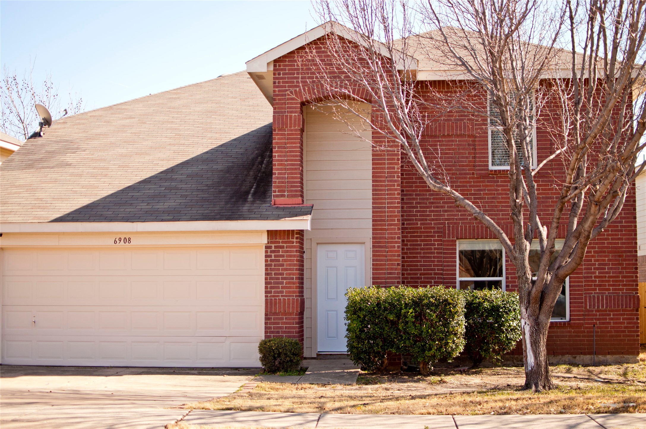 6908 Meadow Way Lane Fort Worth TX 76179