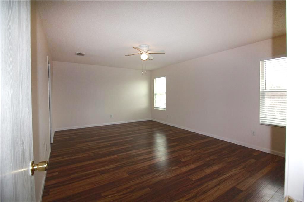 6908 Meadow Way Lane Fort Worth TX 76179