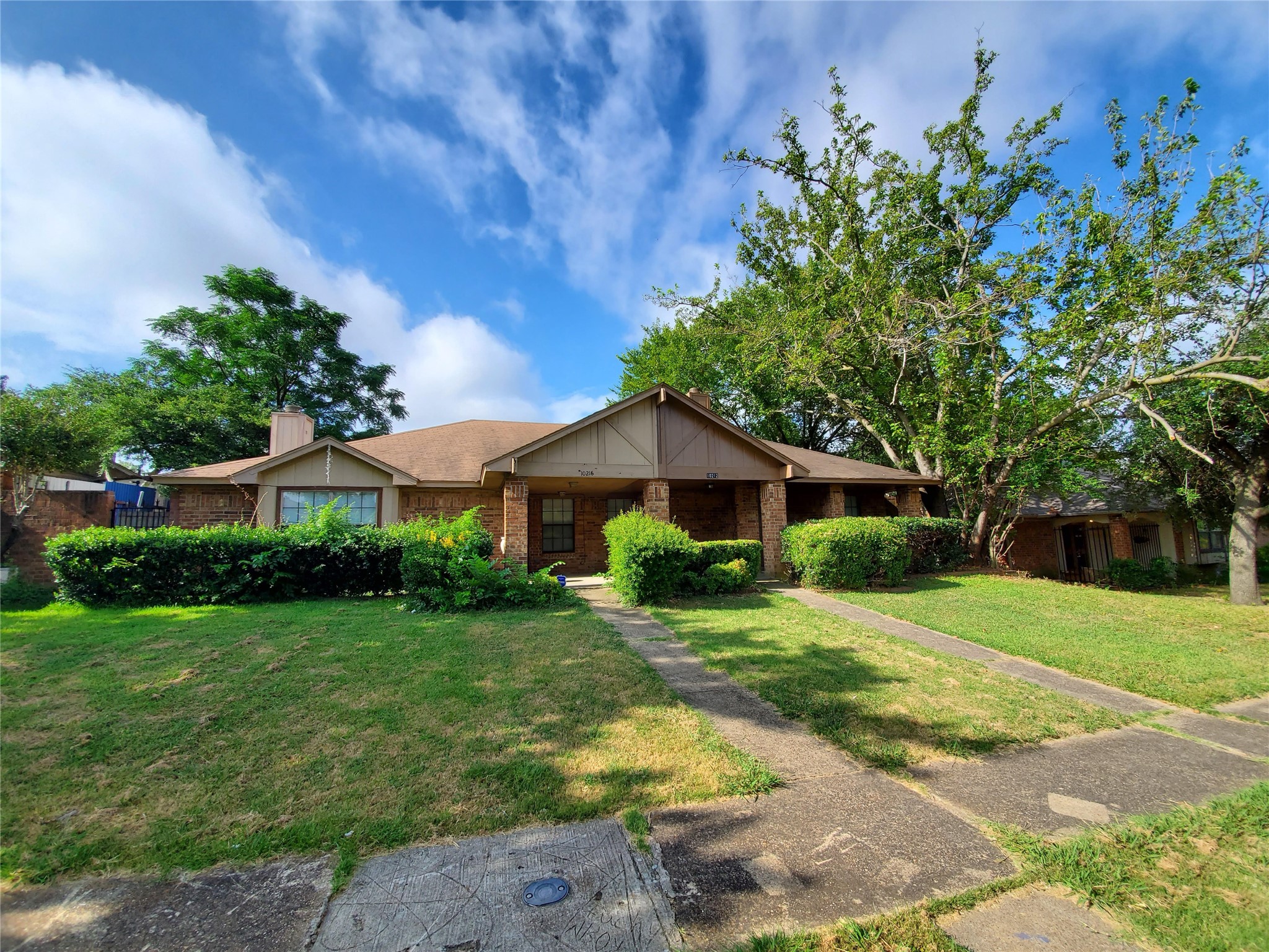 10212 Hillhouse Lane Dallas TX 75227