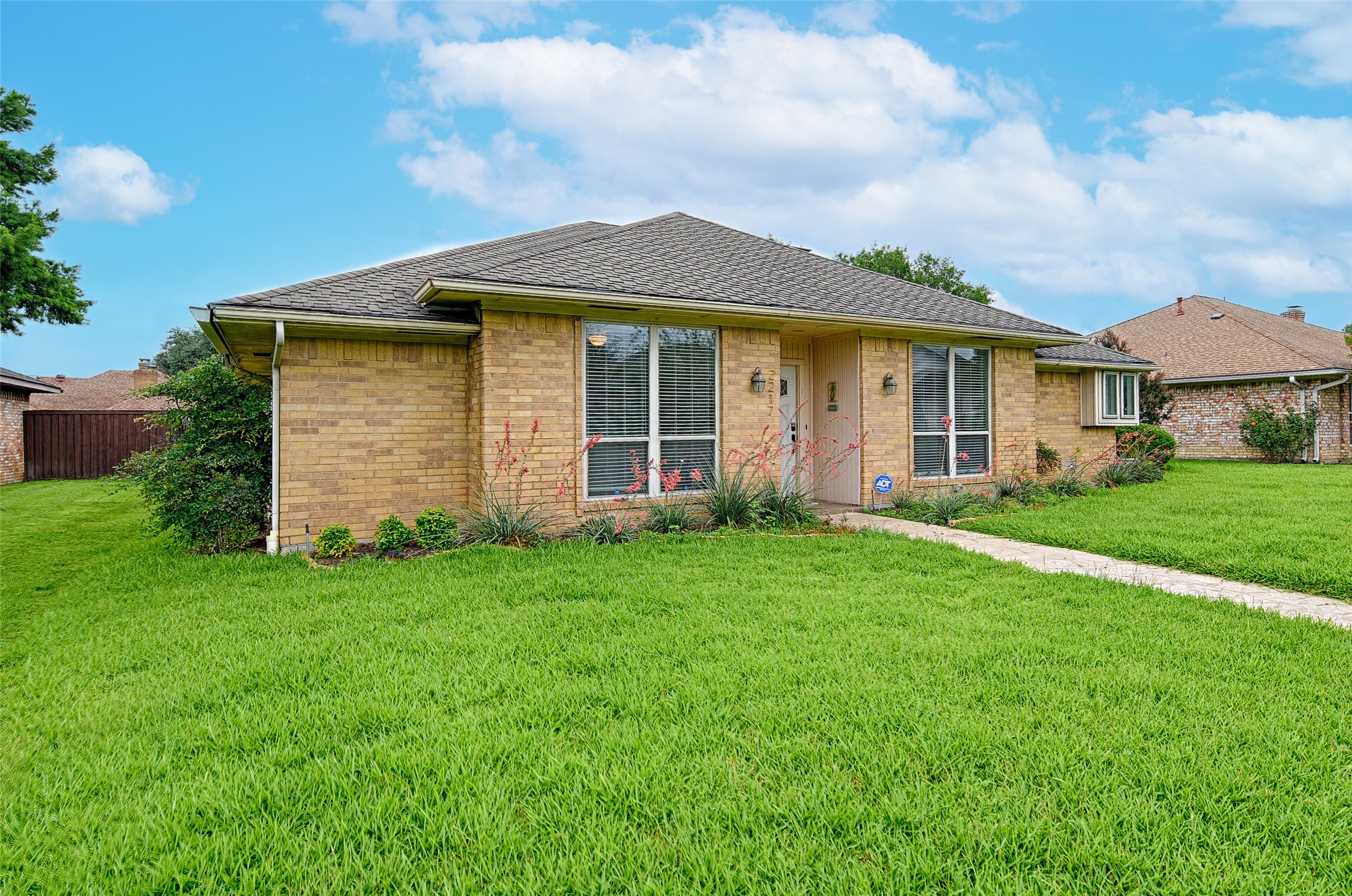 2217 Cedar Circle Carrollton TX 75006