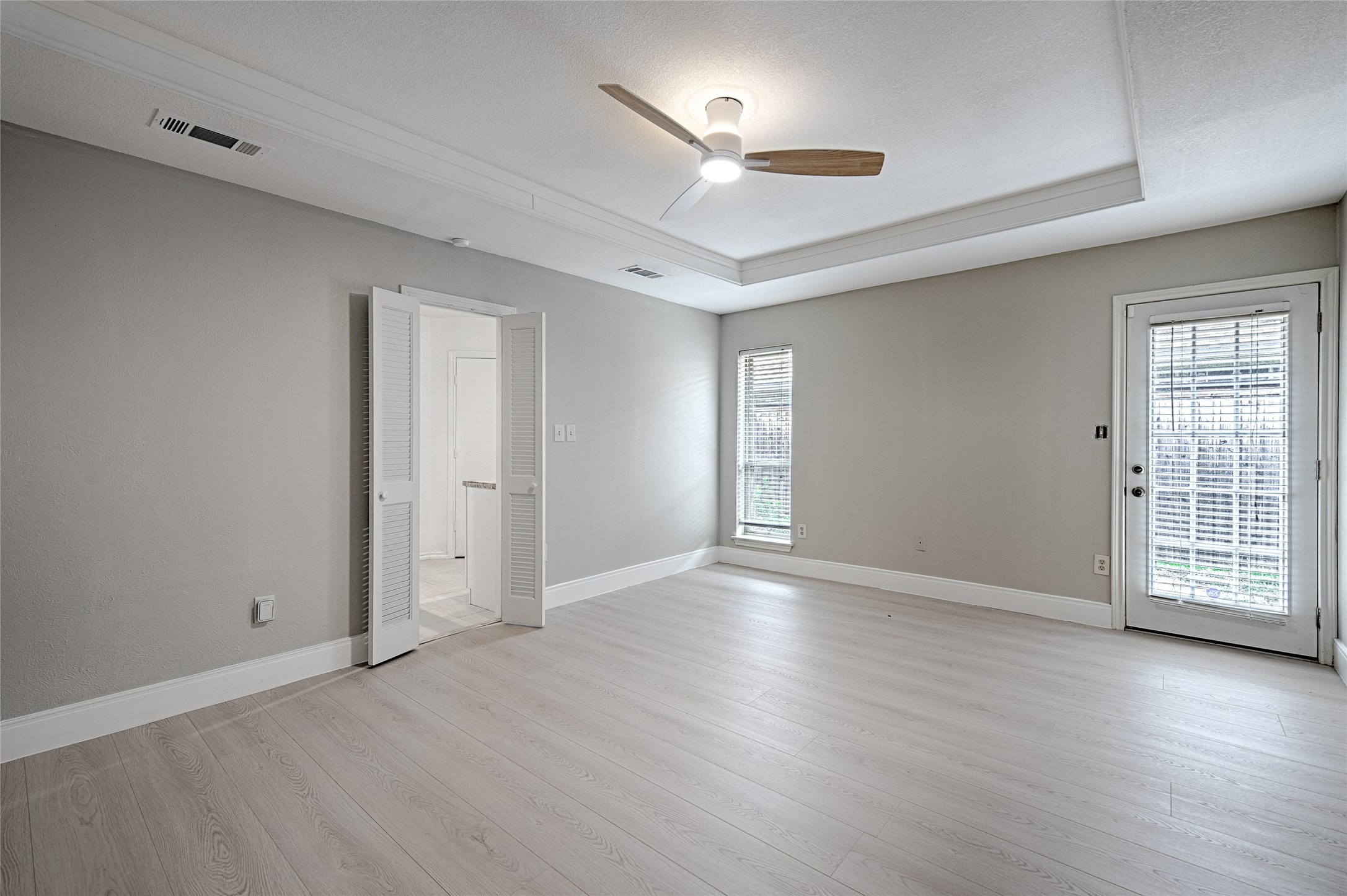 2217 Cedar Circle Carrollton TX 75006