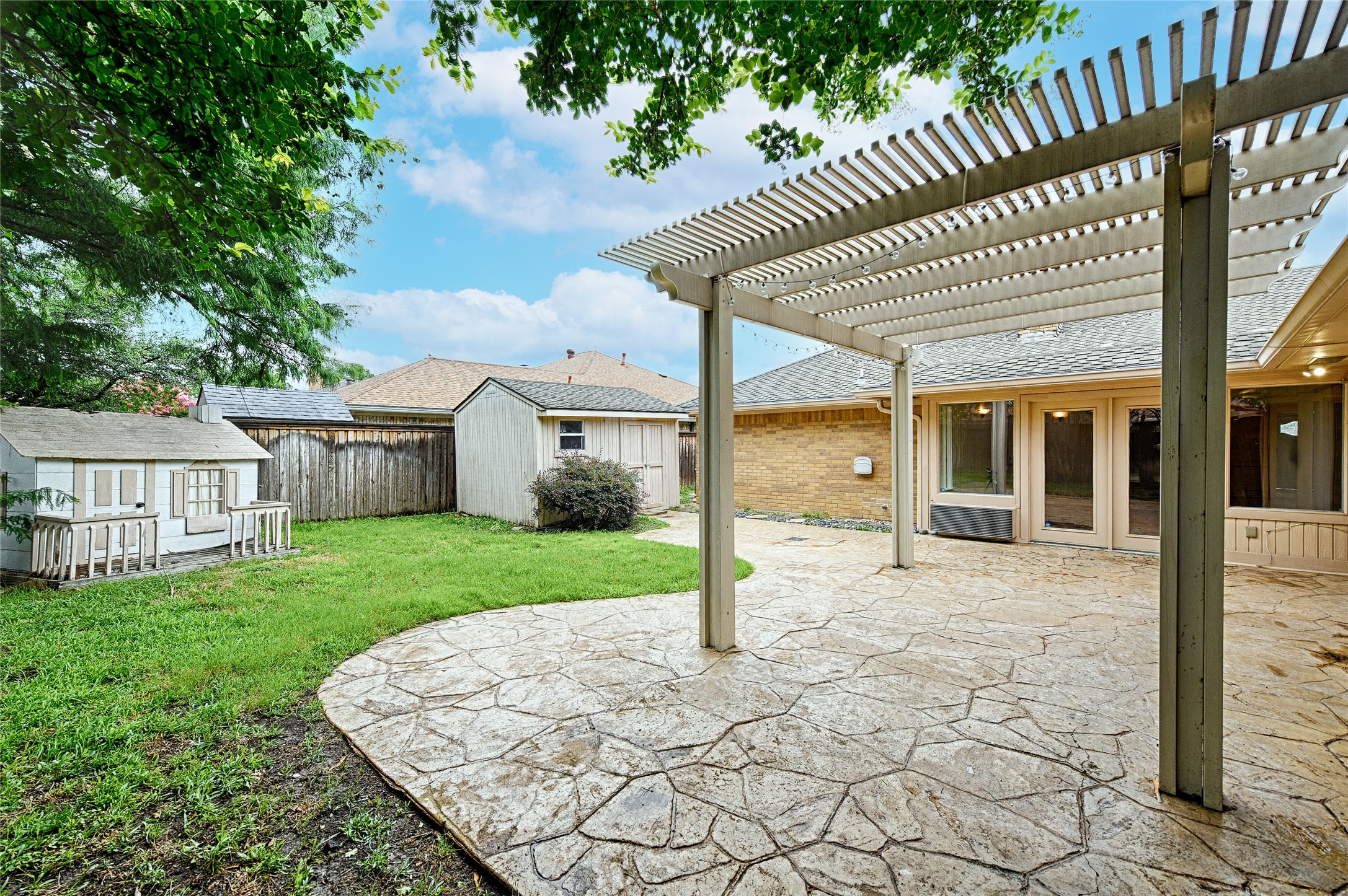 2217 Cedar Circle Carrollton TX 75006