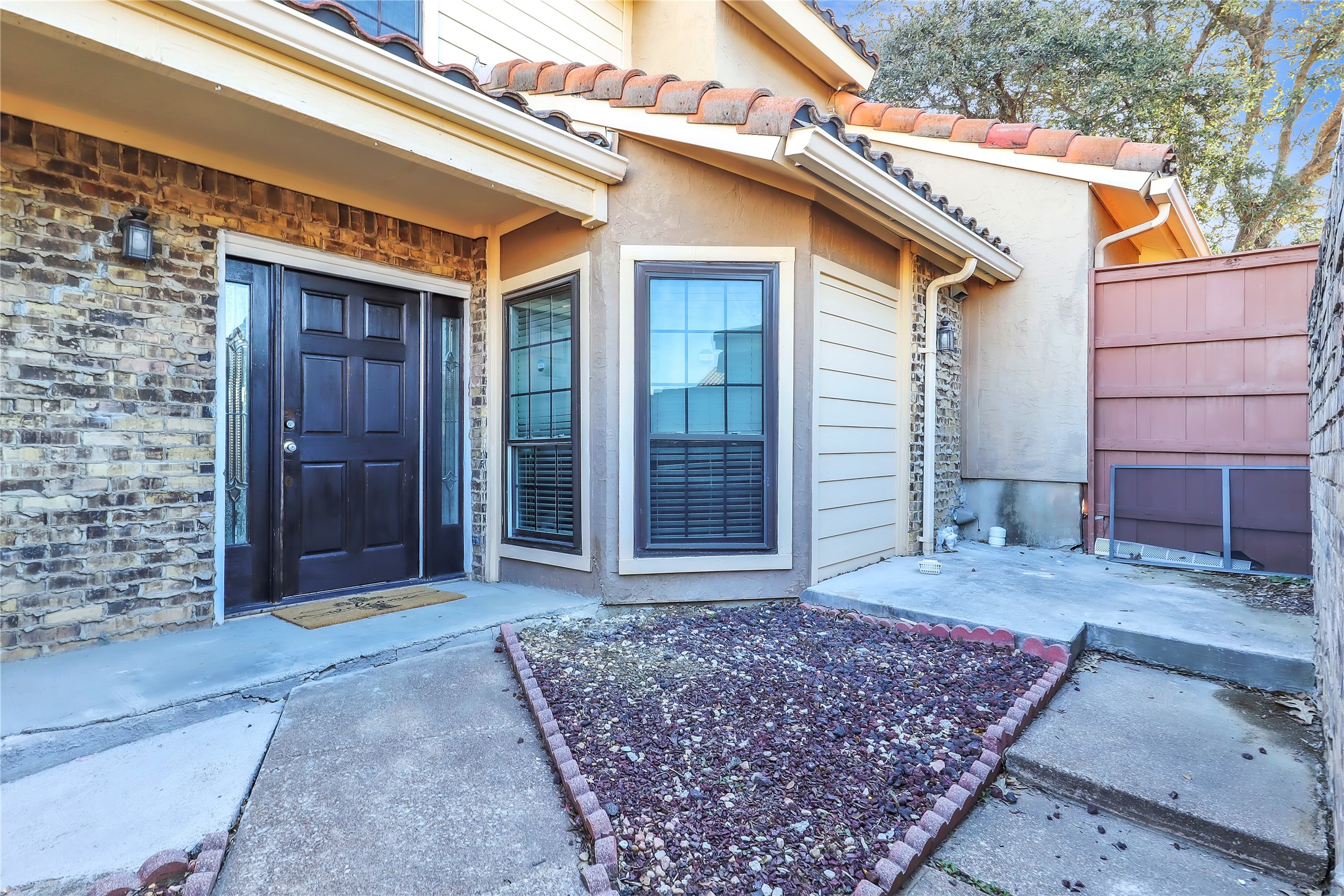 4234 Cuesta Drive Irving TX 75038