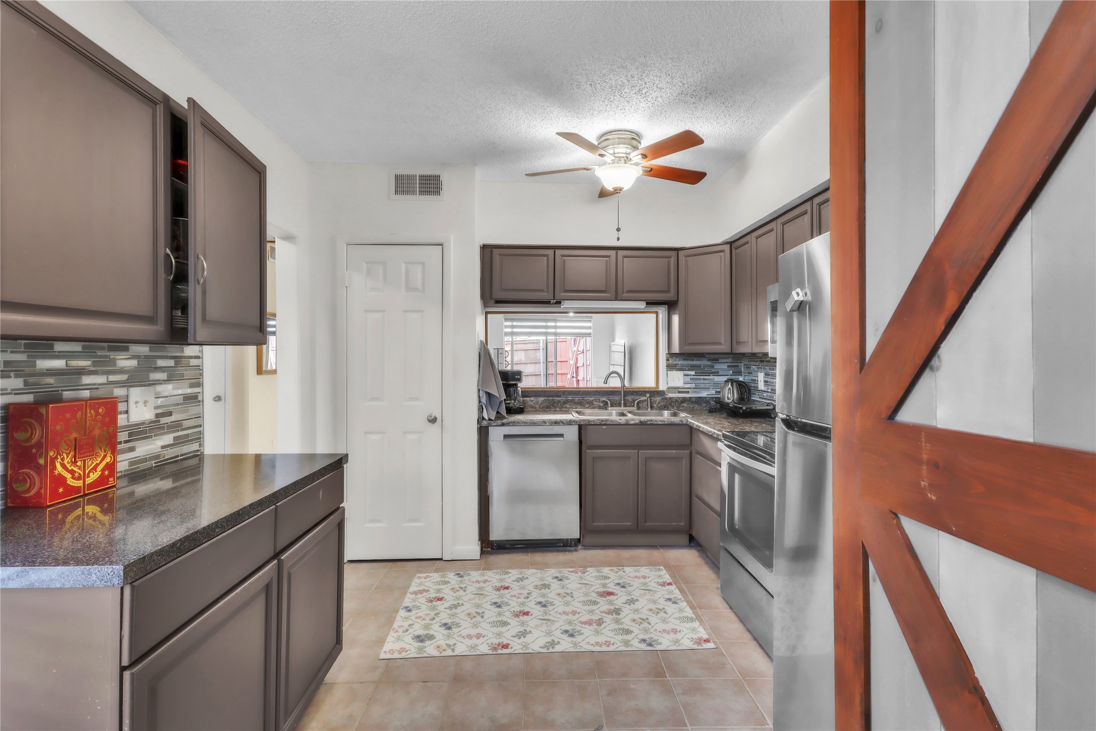 4234 Cuesta Drive Irving TX 75038
