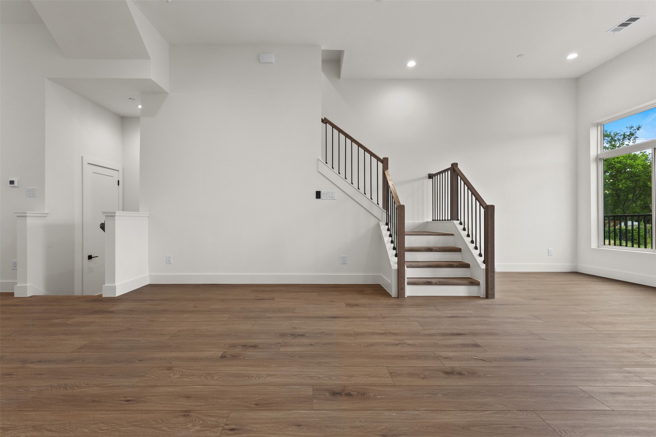 2203 Hondo Avenue Dallas TX 75219