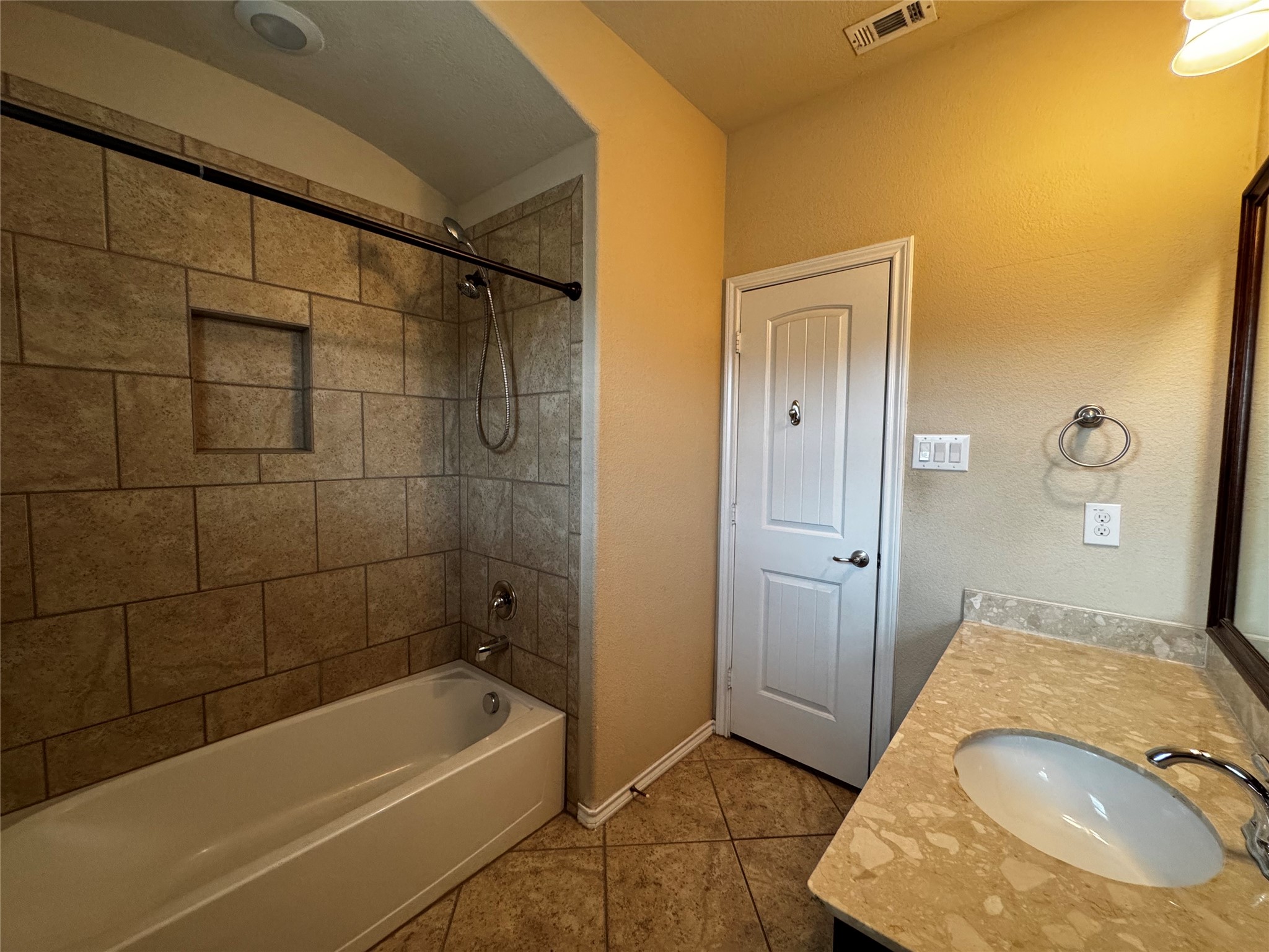 4752 Kendrick Peak Way Fort Worth TX 76244